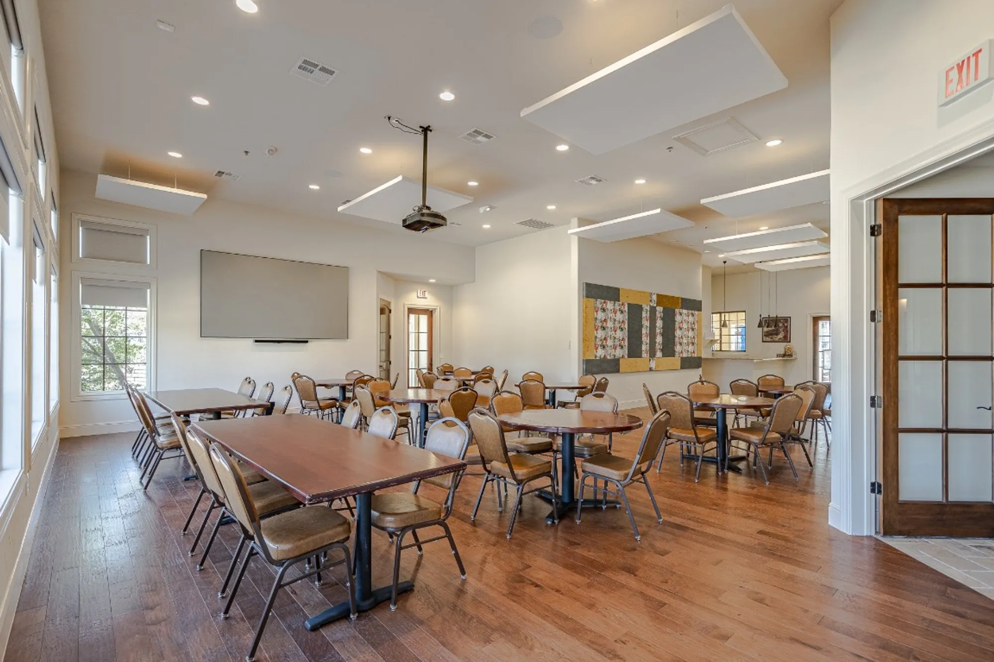 Property Slideshow image 34 of 35 | 108 rivalto cir 5, Lakeway, TX, 78734