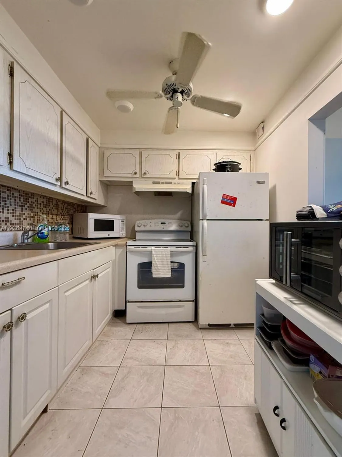 Property Slideshow image 11 of 18 | 303 preston h # 303, Boca Raton, FL, 33434