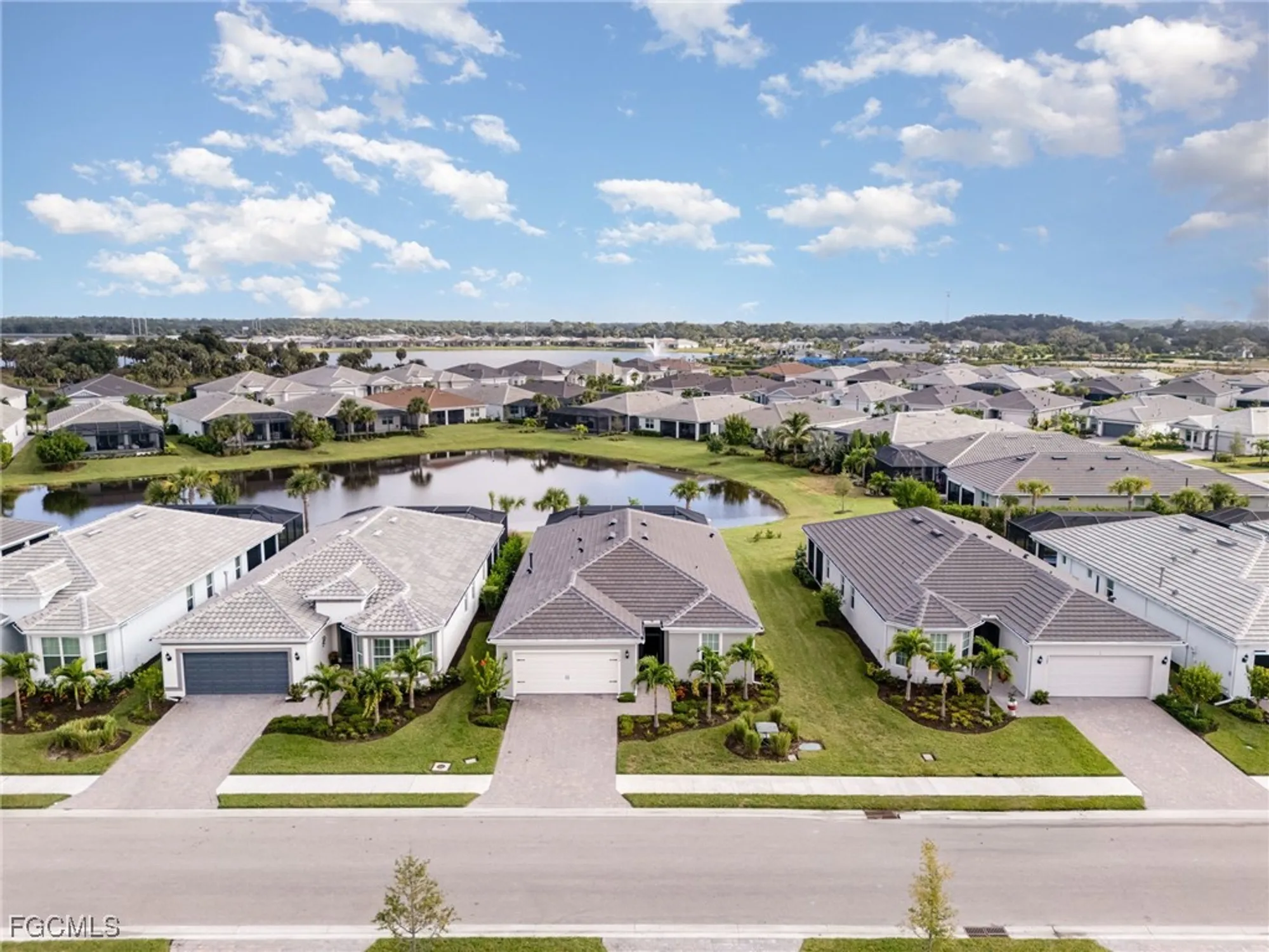 Property Slideshow image 25 of 40 | 7079 chapel creek ln, North Fort Myers, FL, 33917