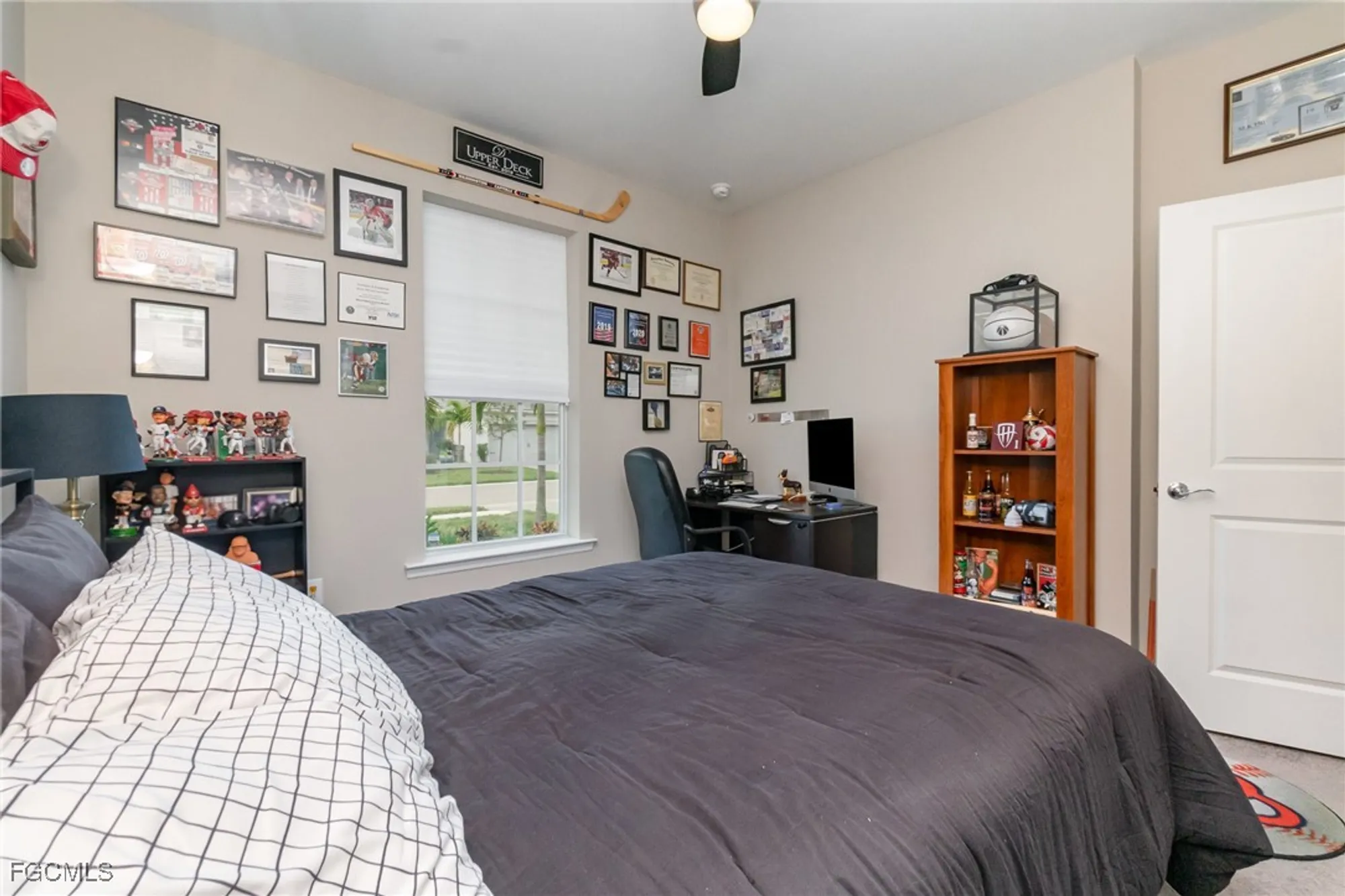 Property Slideshow image 20 of 40 | 7079 chapel creek ln, North Fort Myers, FL, 33917