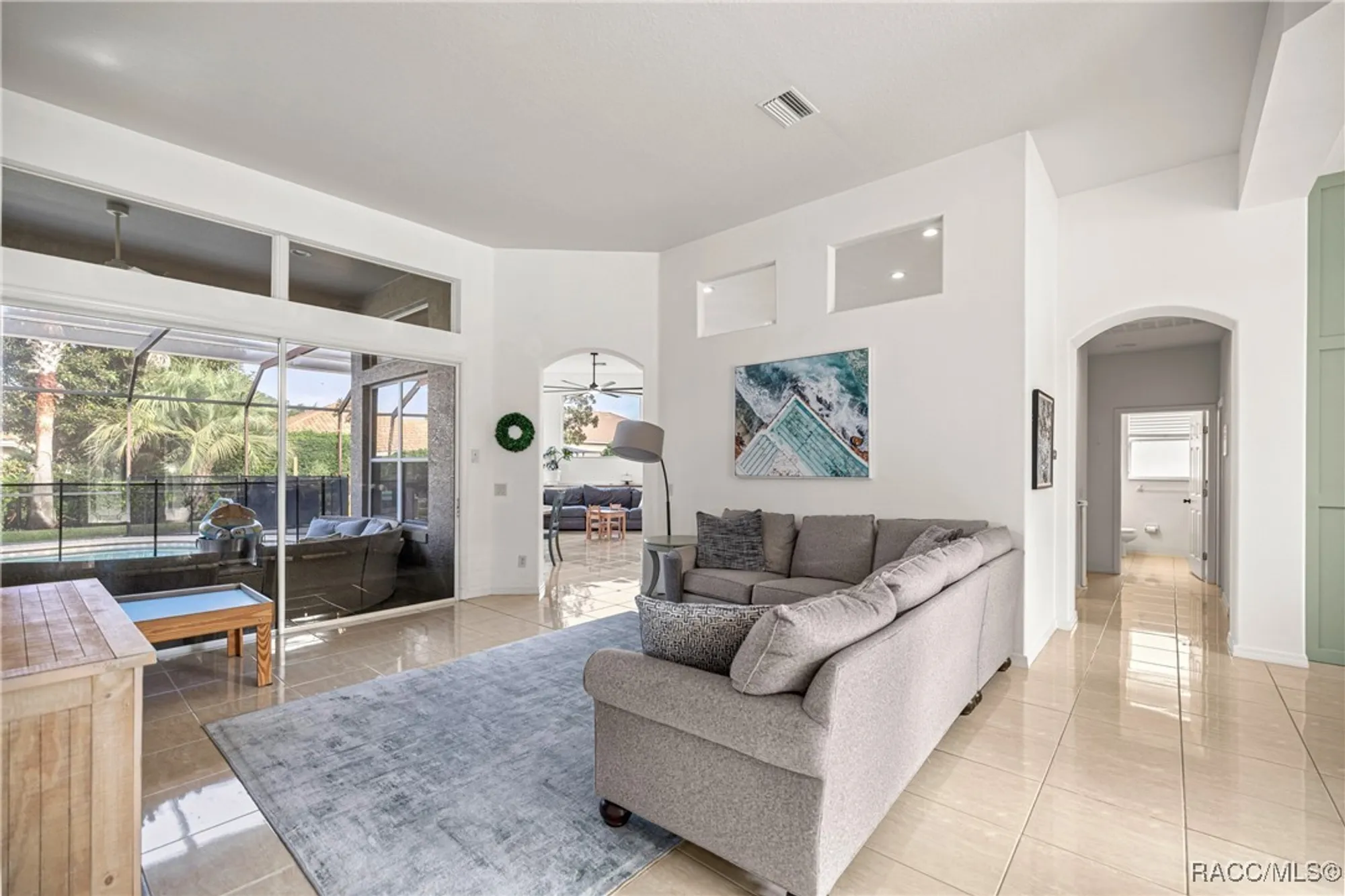 Property Slideshow image 11 of 91 | 1045 w rollingwood ct, Hernando, FL, 34442