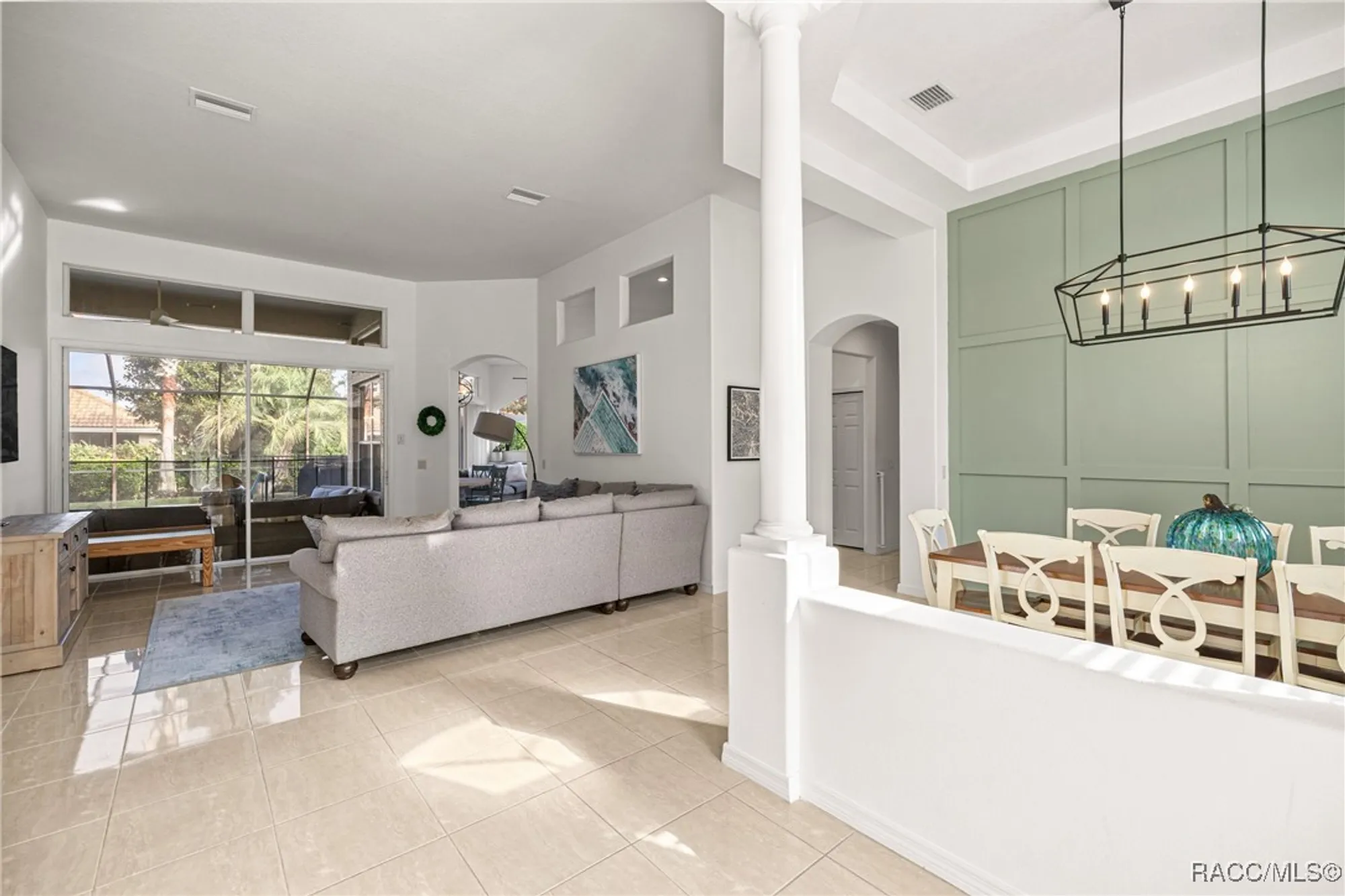 Property Slideshow image 8 of 91 | 1045 w rollingwood ct, Hernando, FL, 34442