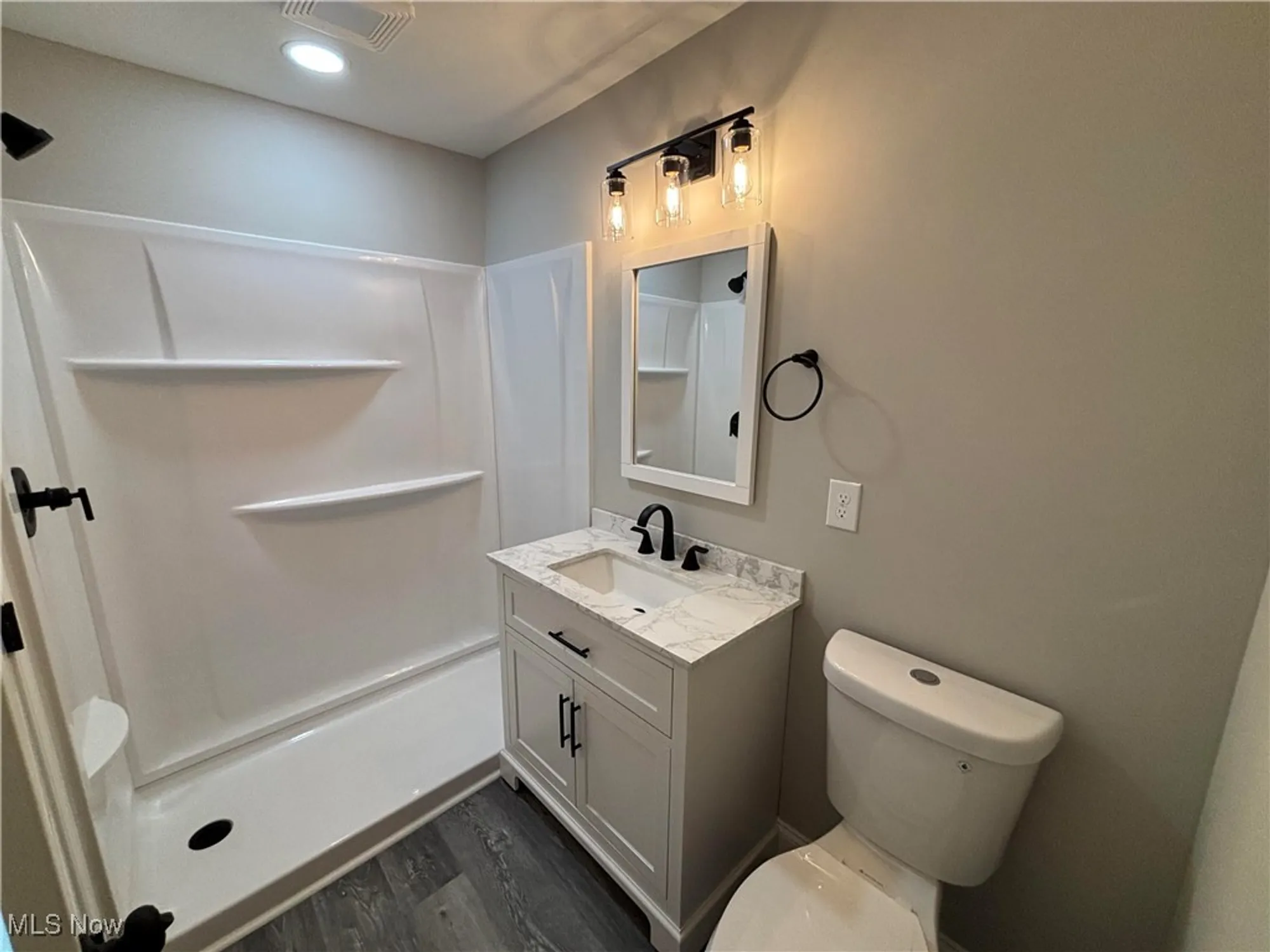 Property Slideshow image 22 of 31 | 10001 marks rd, Strongsville, OH, 44149