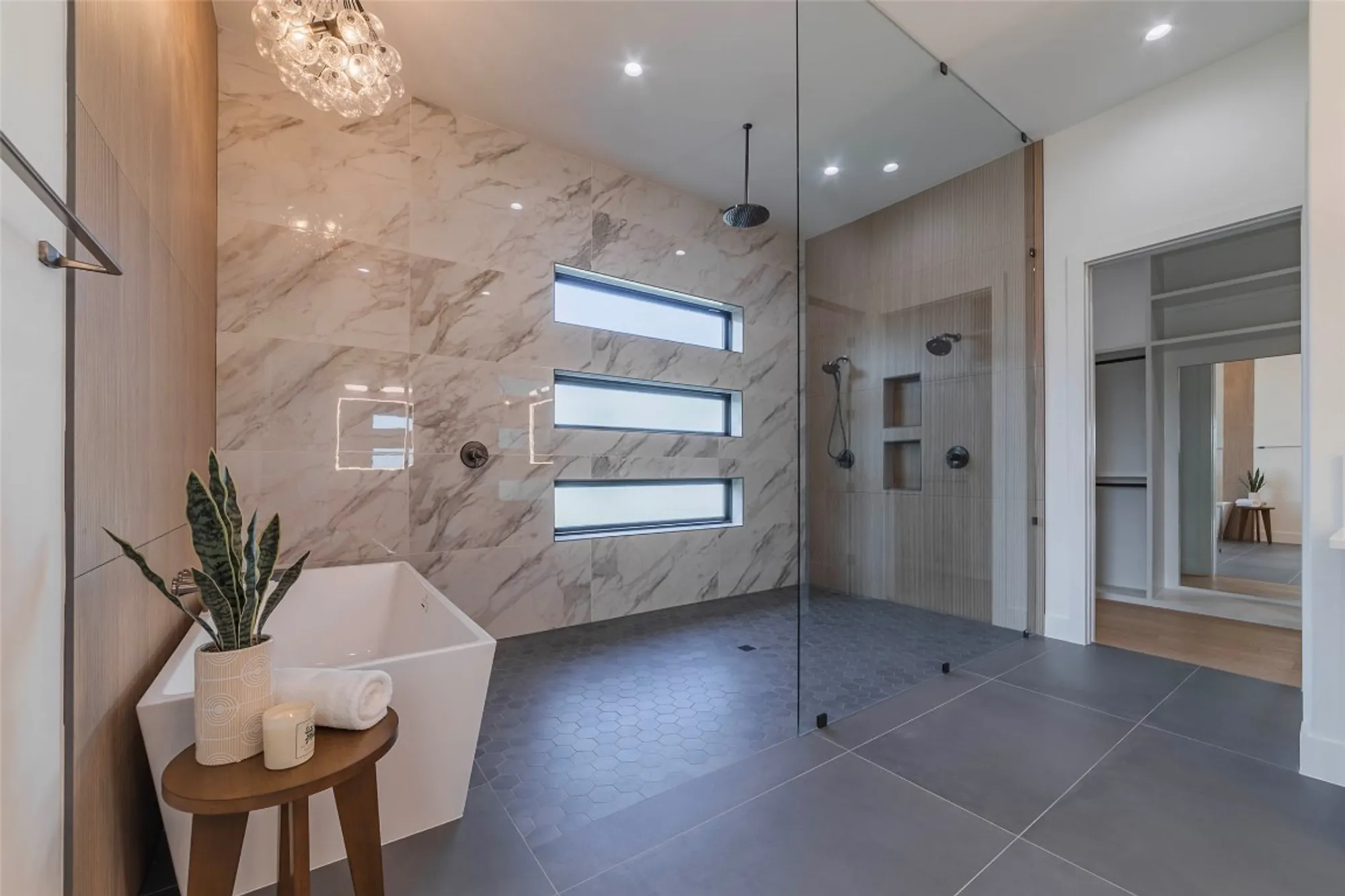 Property Slideshow image 19 of 39 | 105 manciano, Horseshoe Bay, TX, 78657