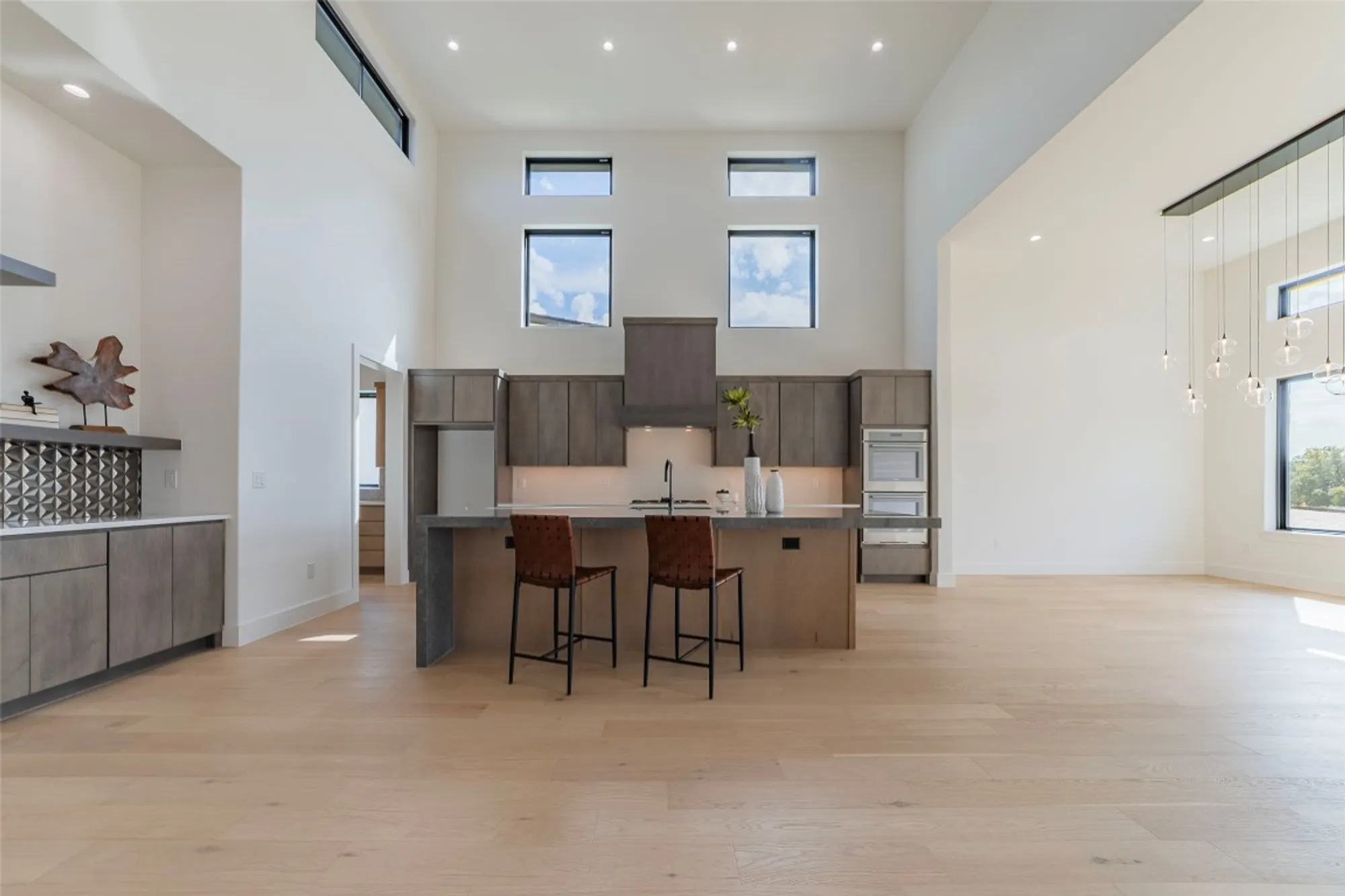 Property Slideshow image 10 of 39 | 105 manciano, Horseshoe Bay, TX, 78657