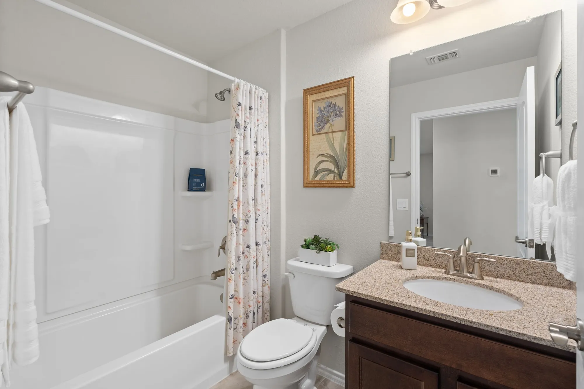 Property Slideshow image 25 of 47 | 343 crested eagle dr, Richmond, TX, 77469