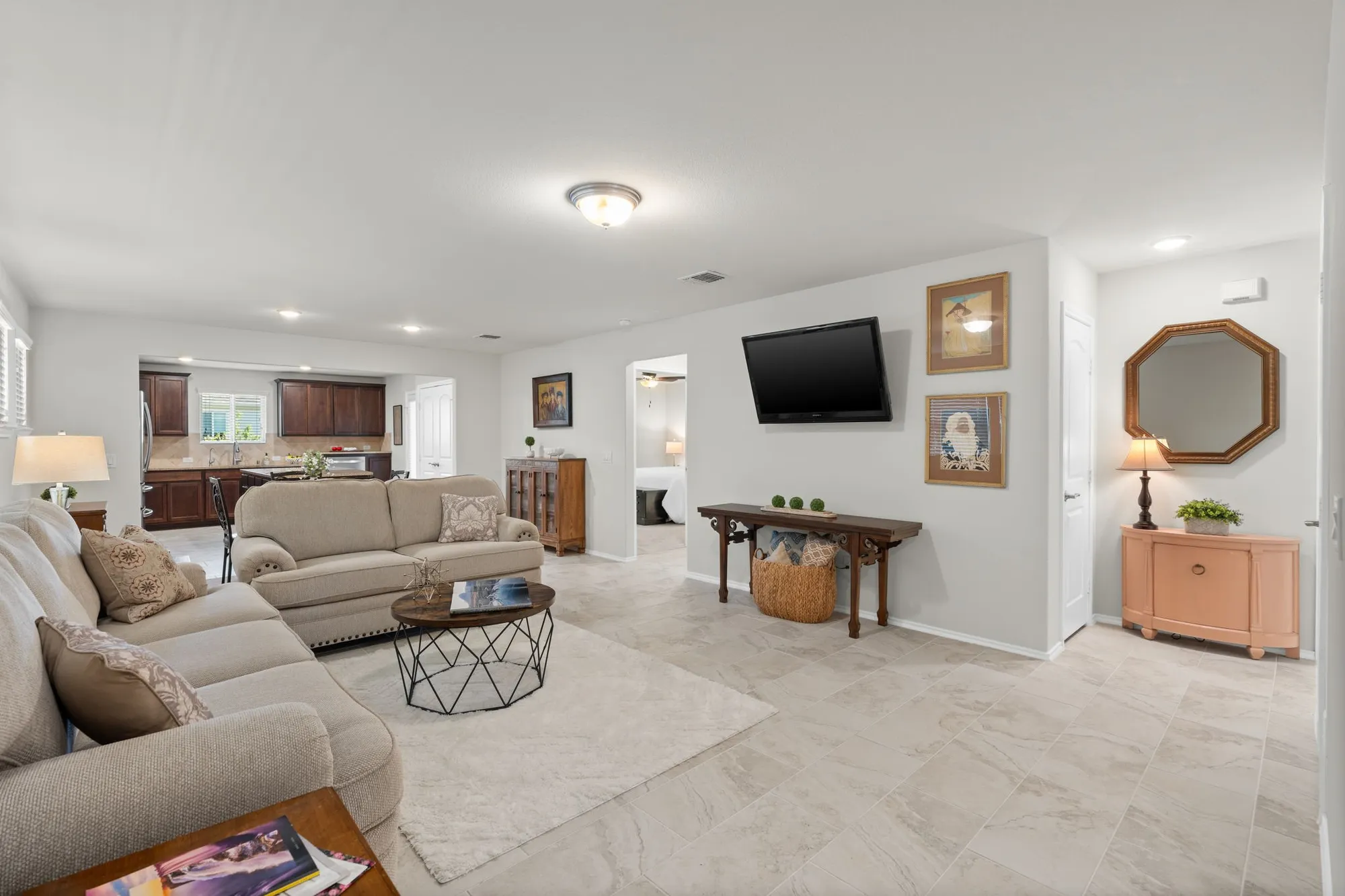 Property Slideshow image 5 of 47 | 343 crested eagle dr, Richmond, TX, 77469