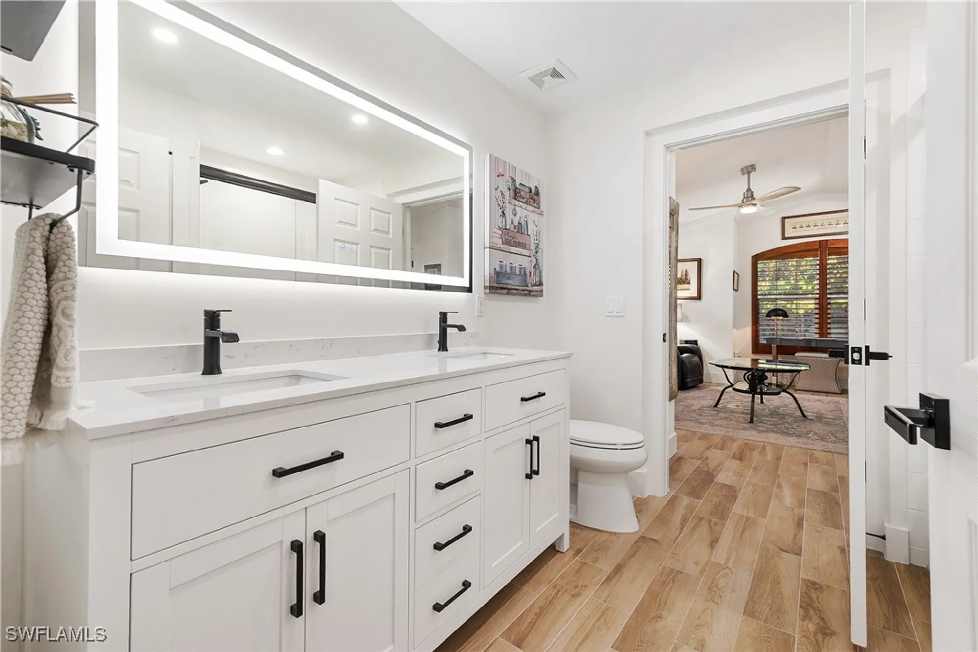 Property Slideshow image 18 of 31 | 20340 calice ct 1503, Estero, FL, 33928