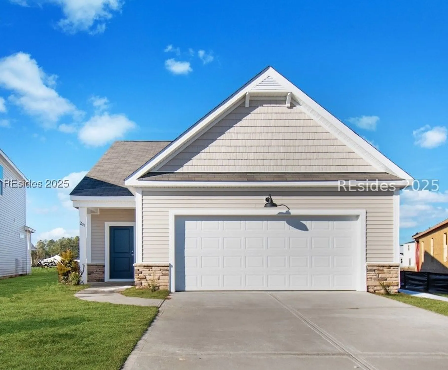 Property Slideshow image 11 of 14 | 366 givhans loop, Hardeeville, SC, 29927