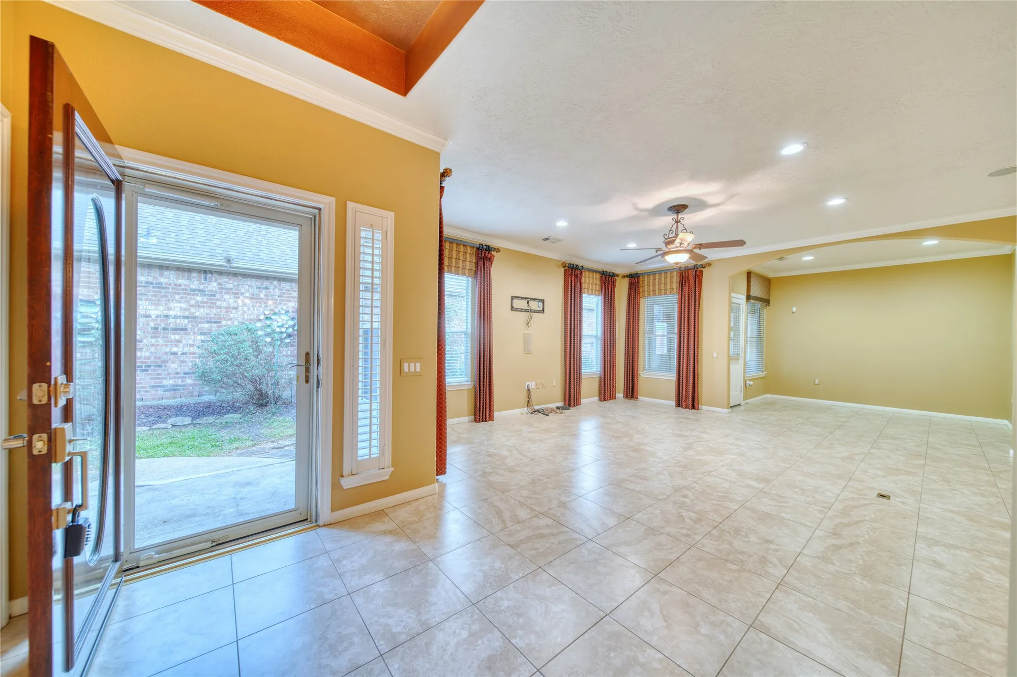 Property Slideshow image 15 of 50 | 1308 palermo dr, Pearland, TX, 77581
