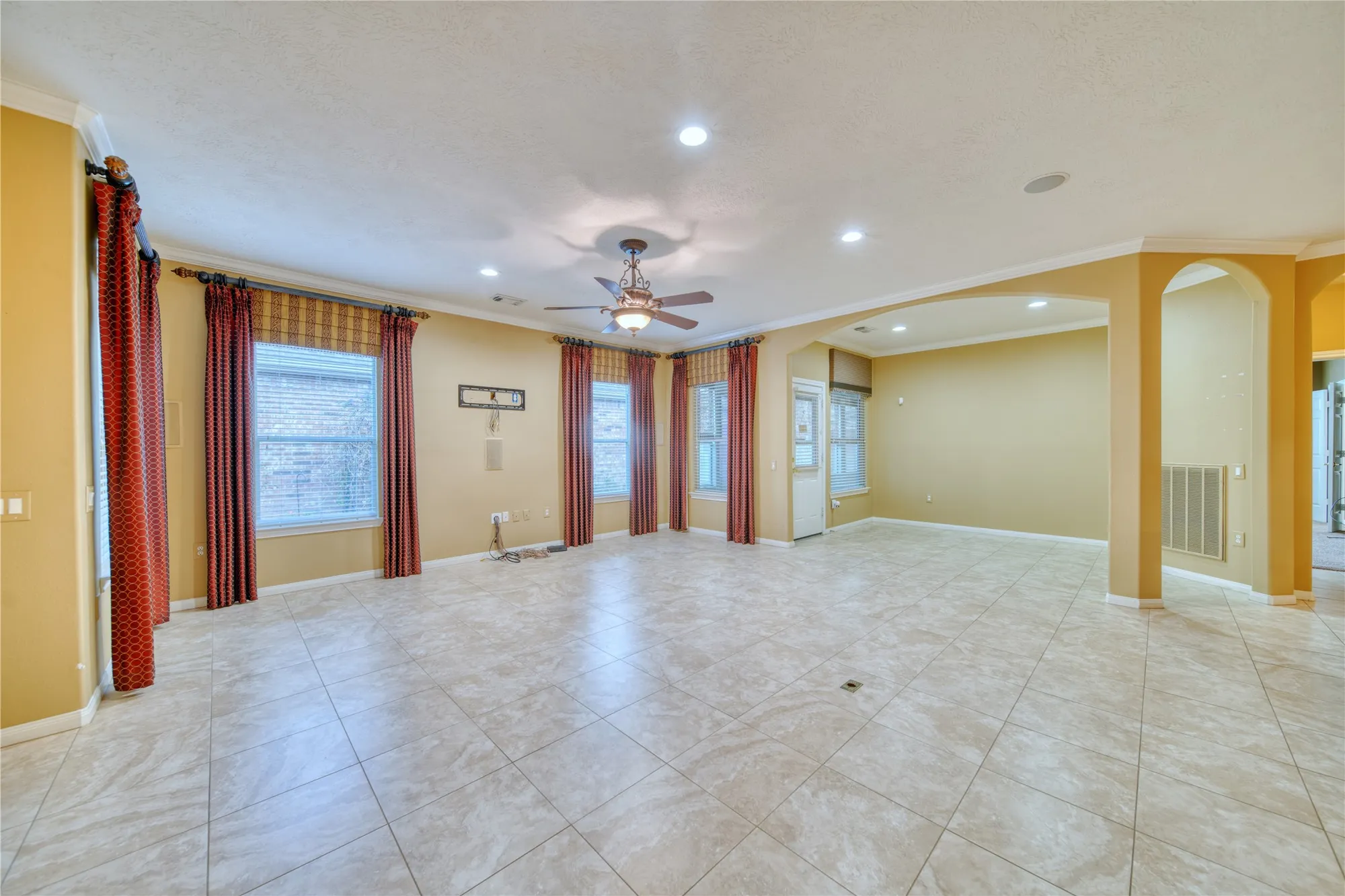 Property Slideshow image 18 of 50 | 1308 palermo dr, Pearland, TX, 77581
