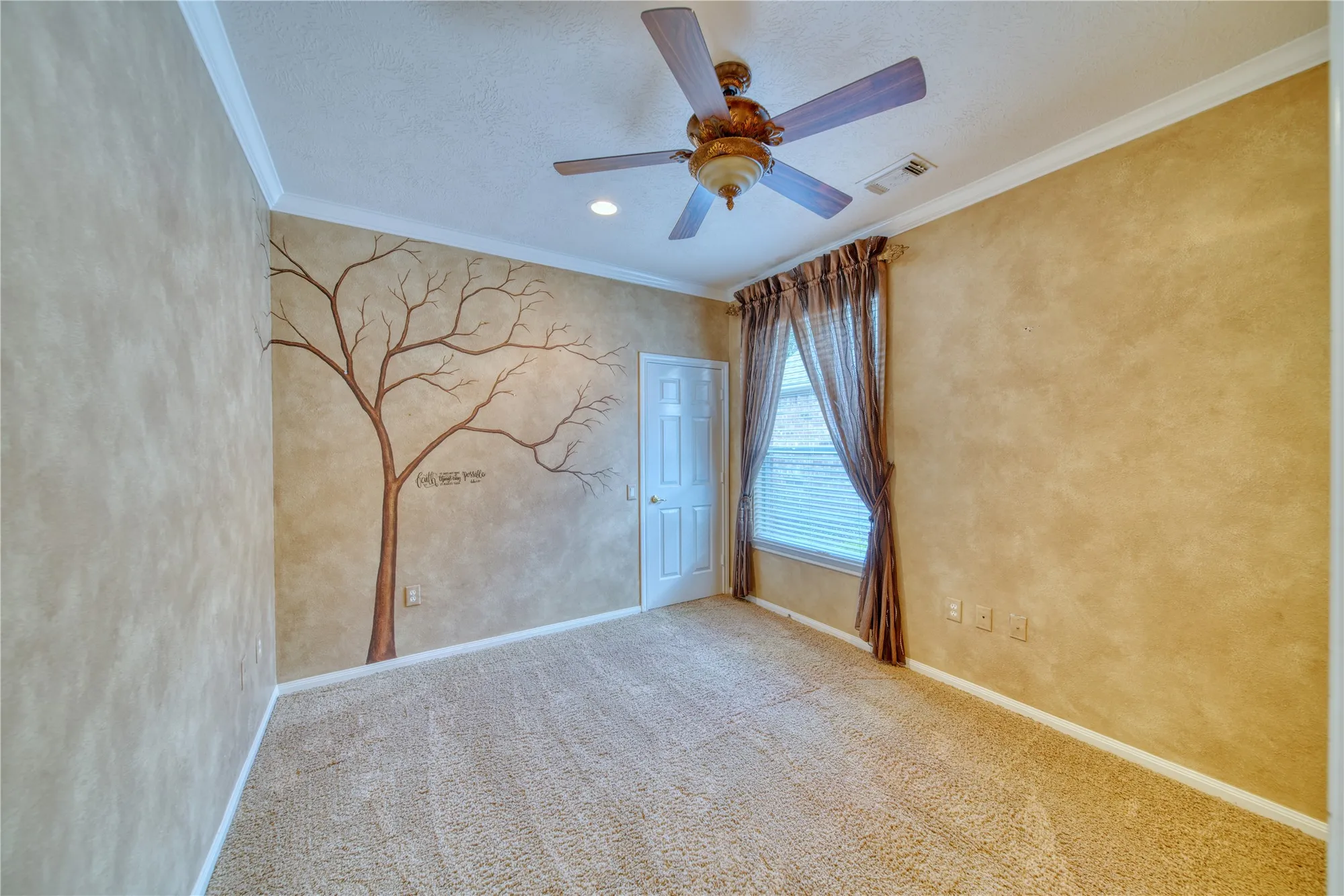 Property Slideshow image 10 of 50 | 1308 palermo dr, Pearland, TX, 77581