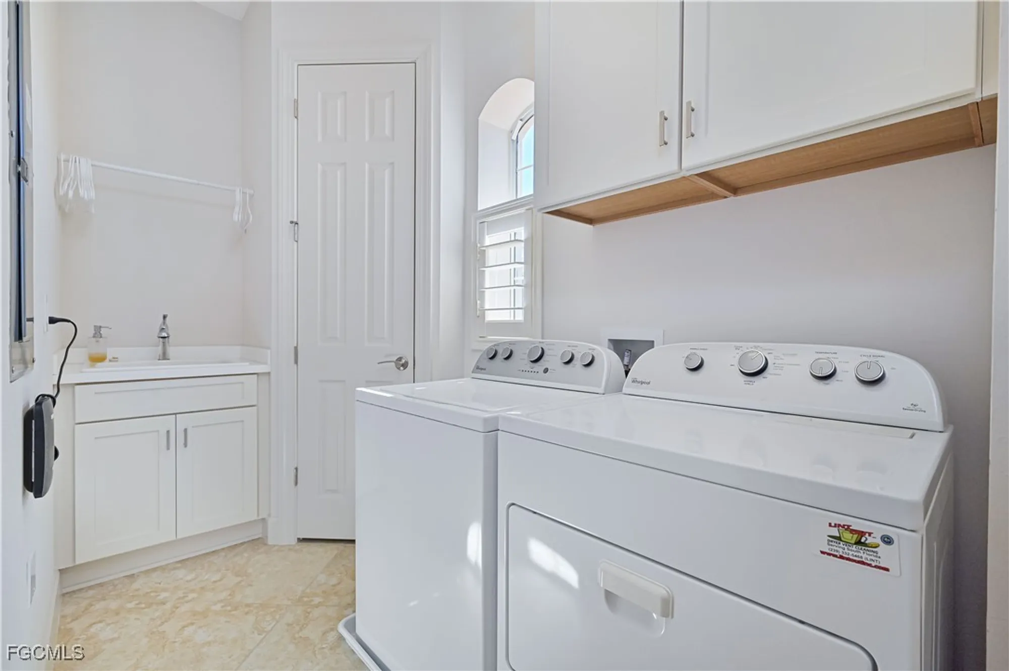 Property Slideshow image 40 of 45 | 10251 glastonbury cir 201, Fort Myers, FL, 33913