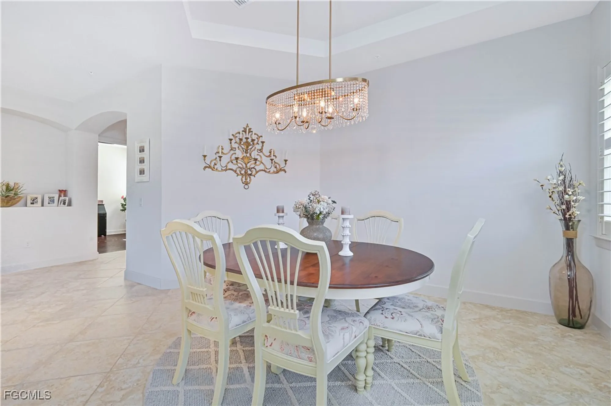 Property Slideshow image 6 of 45 | 10251 glastonbury cir 201, Fort Myers, FL, 33913