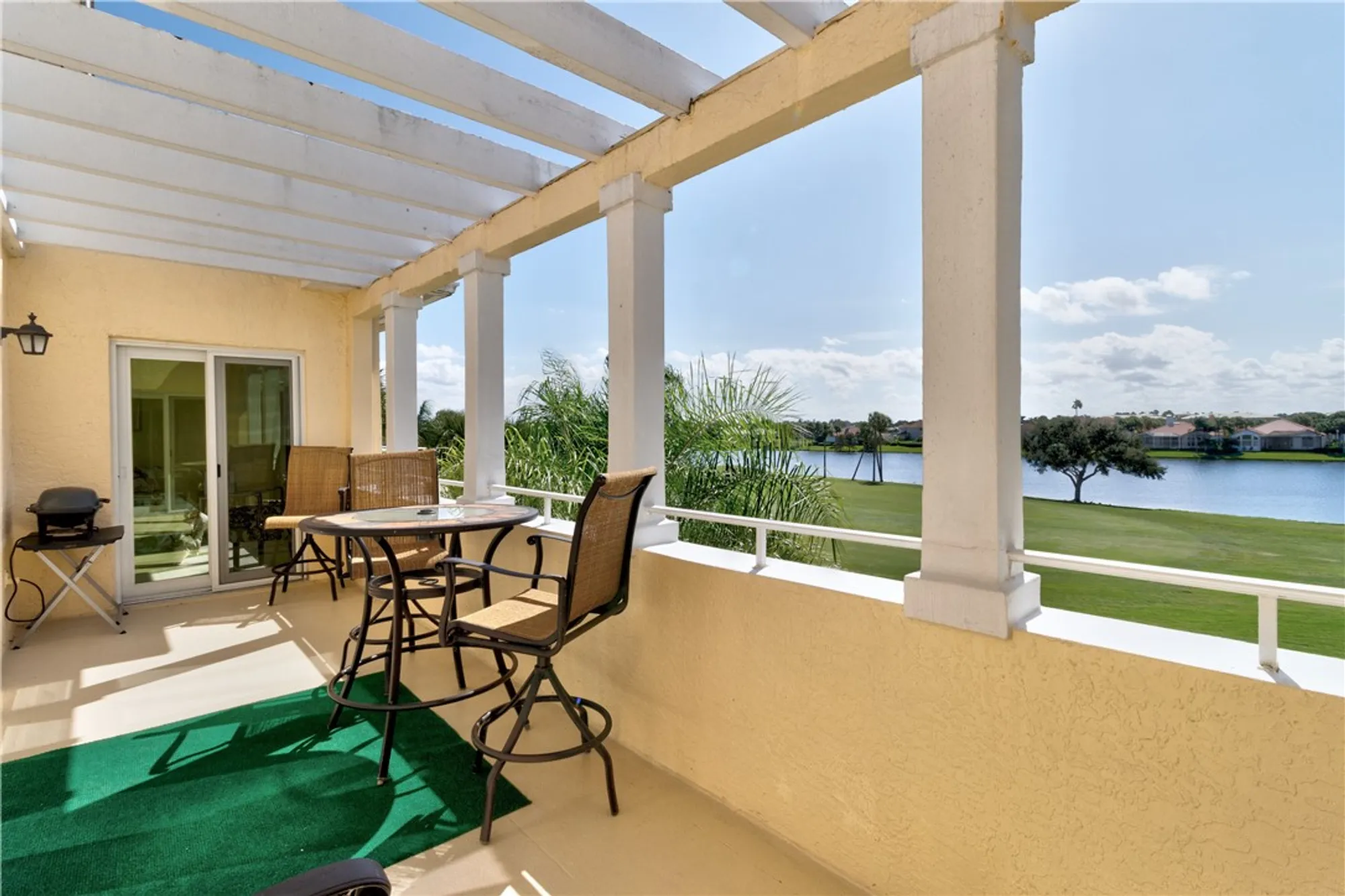 Property Slideshow image 21 of 35 | 5045 harmony cir 305, Vero Beach, FL, 32967