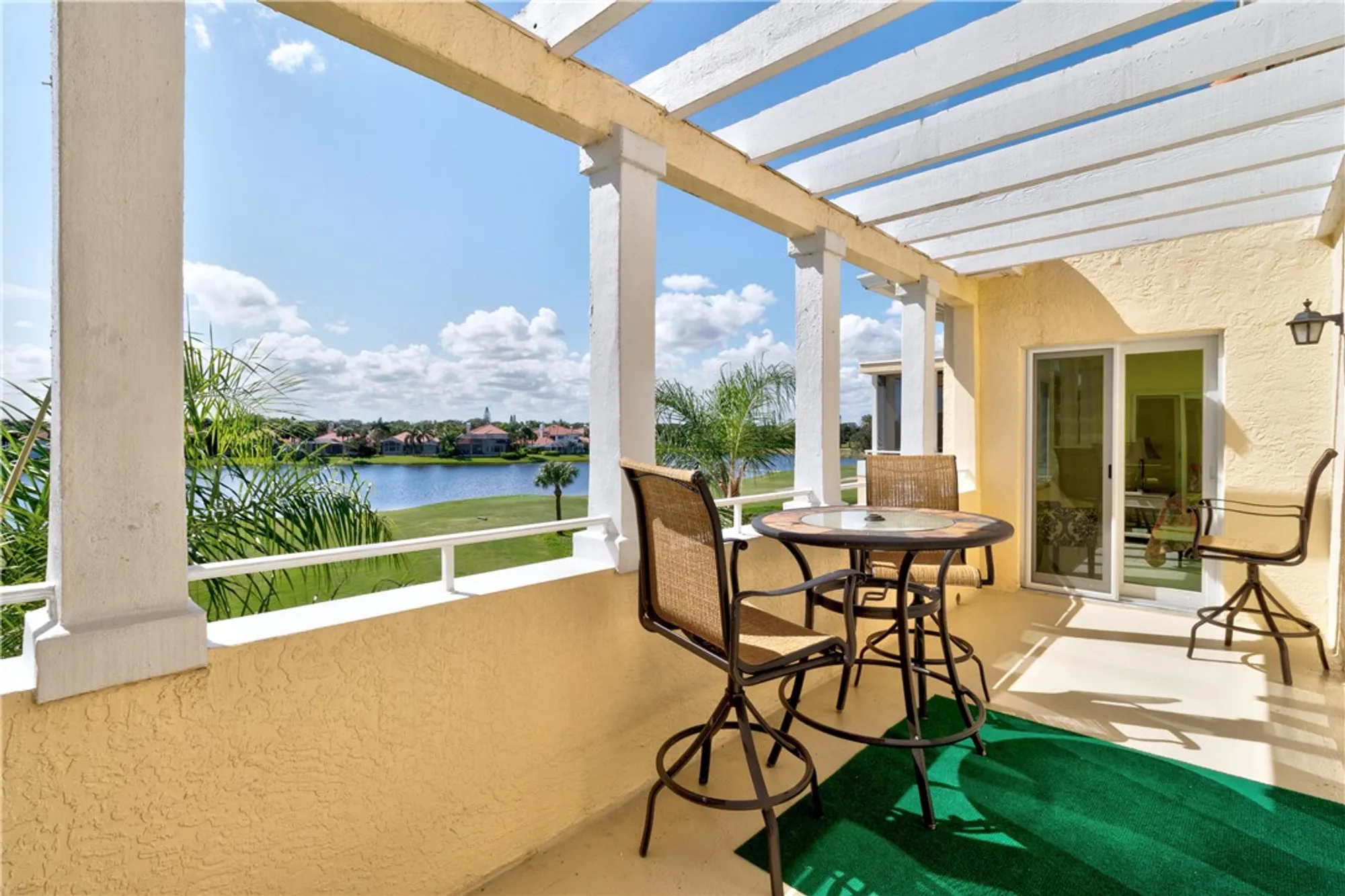 Property Slideshow image 22 of 35 | 5045 harmony cir 305, Vero Beach, FL, 32967