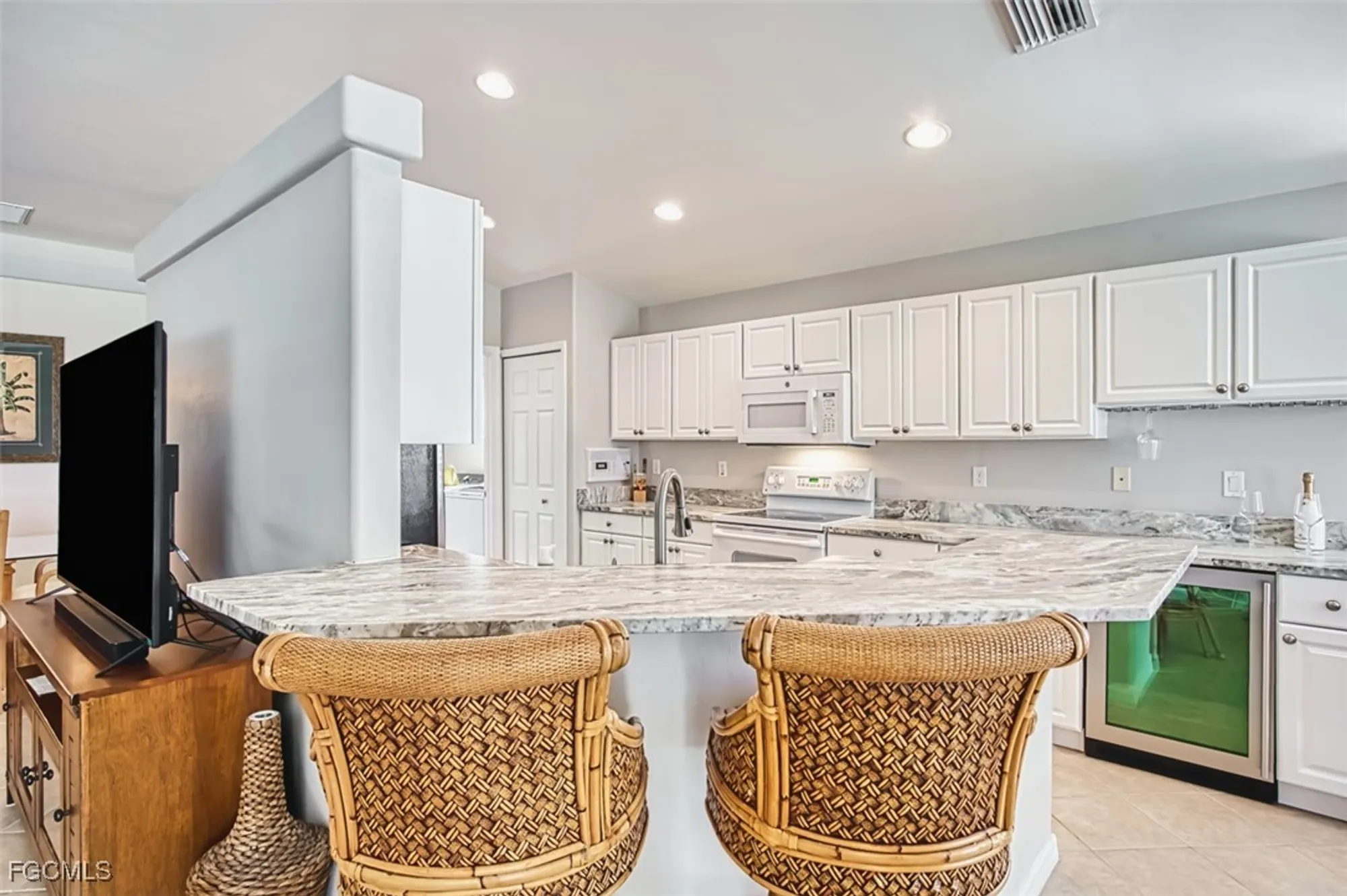 Property Slideshow image 16 of 50 | 9329 independence way, Fort Myers, FL, 33913