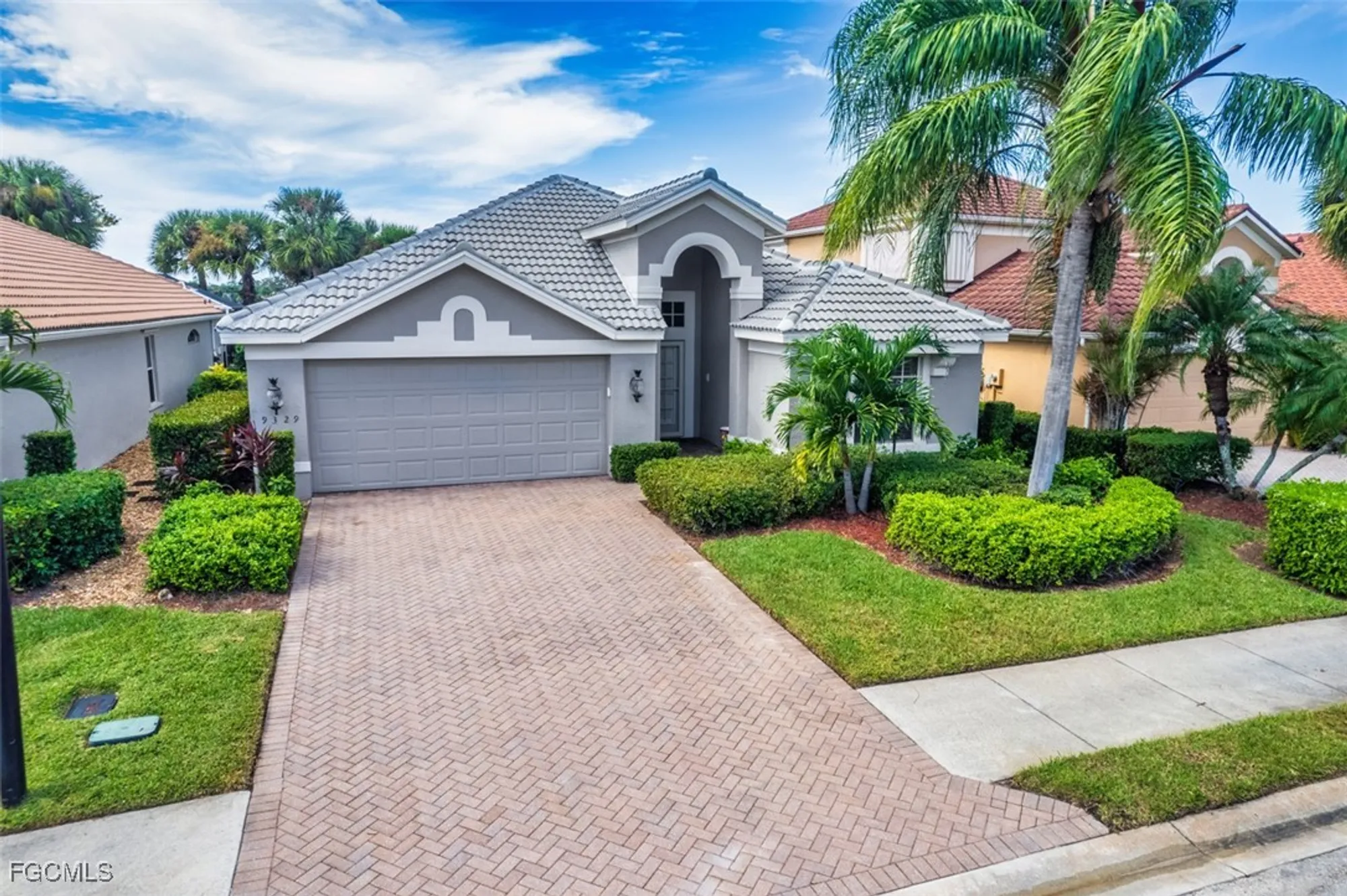 Property Slideshow image 2 of 50 | 9329 independence way, Fort Myers, FL, 33913