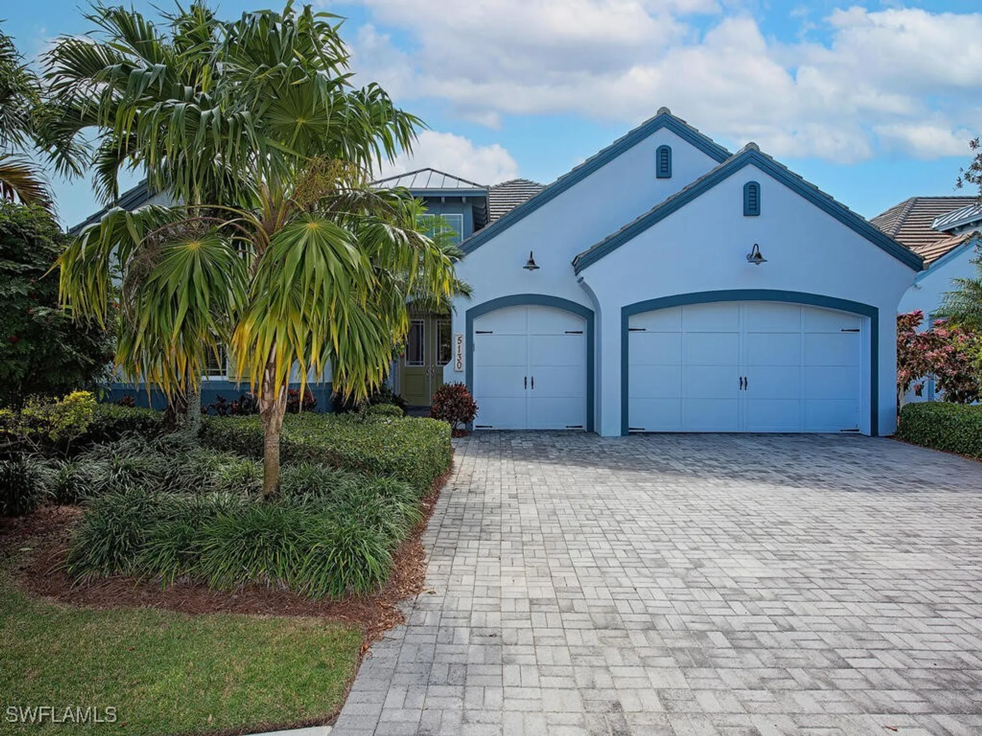 Property Slideshow image 2 of 29 | 5130 andros dr, Naples, FL, 34113