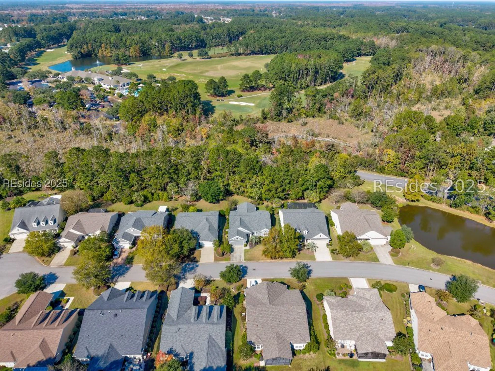 Property Slideshow image 34 of 46 | 10 fairforest ln, Bluffton, SC, 29909