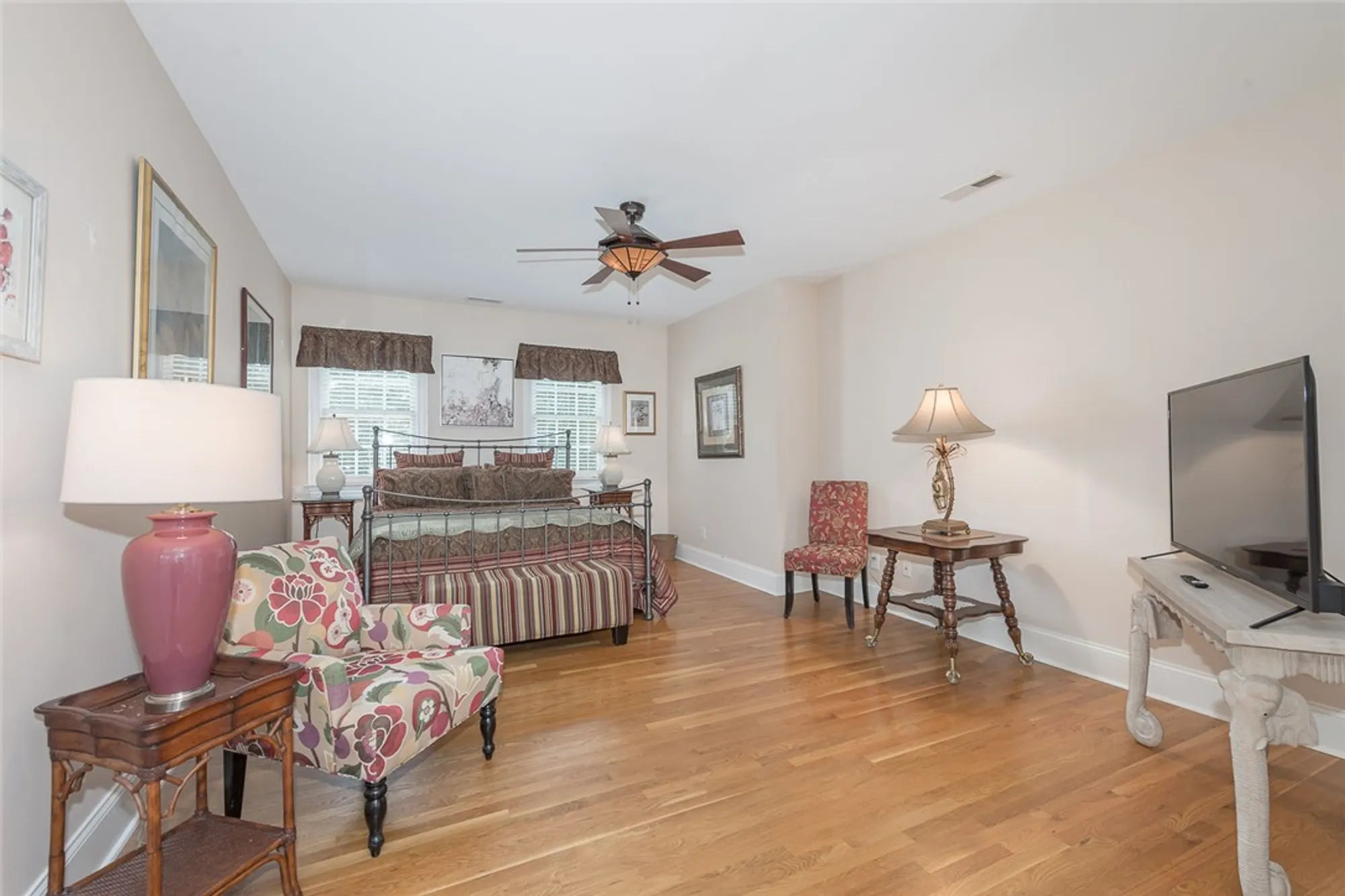 Property Slideshow image 37 of 50 | 170 highland, Williamsburg, VA, 23188