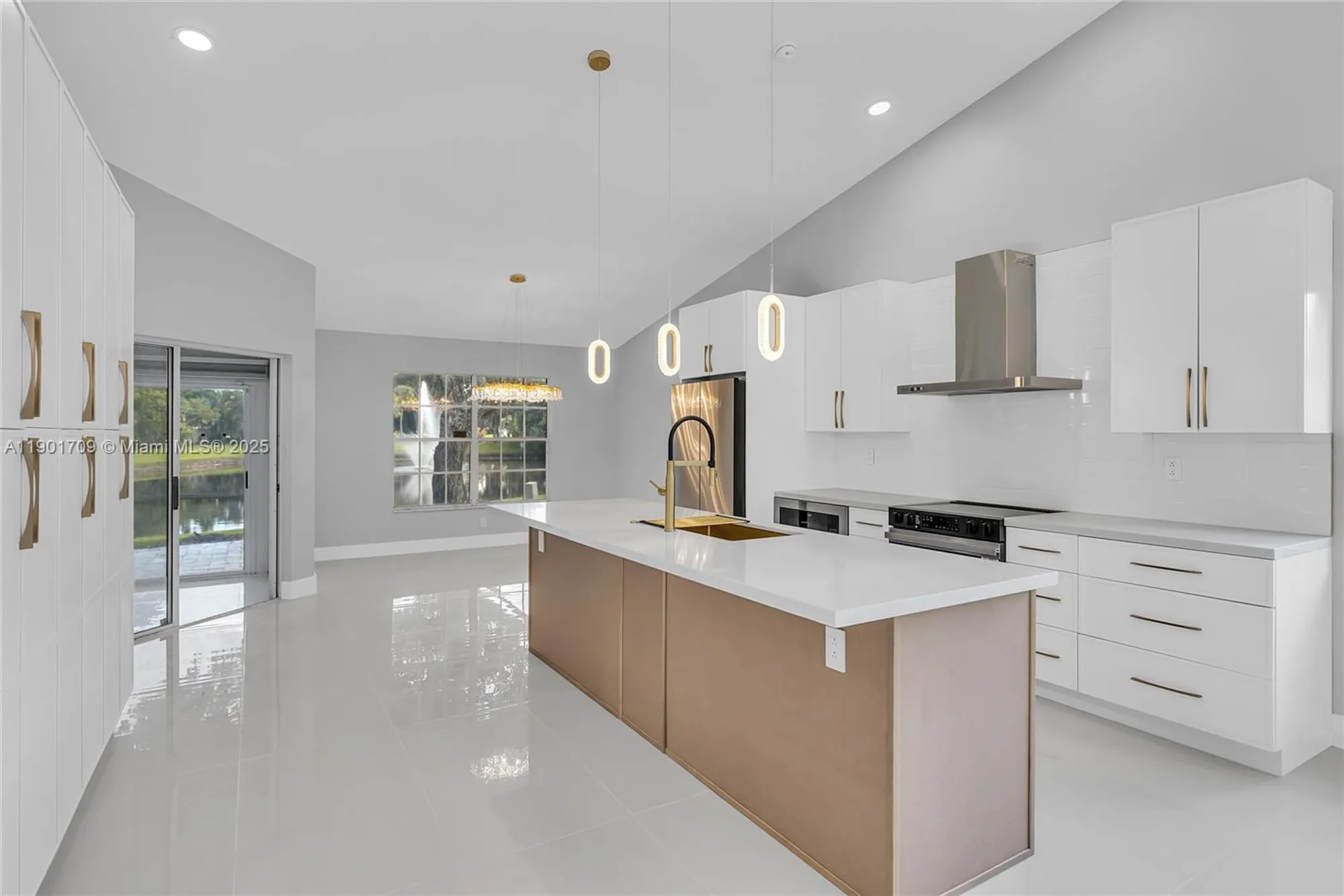 Property Slideshow image 1 of 58 | , Delray Beach, FL, 33446