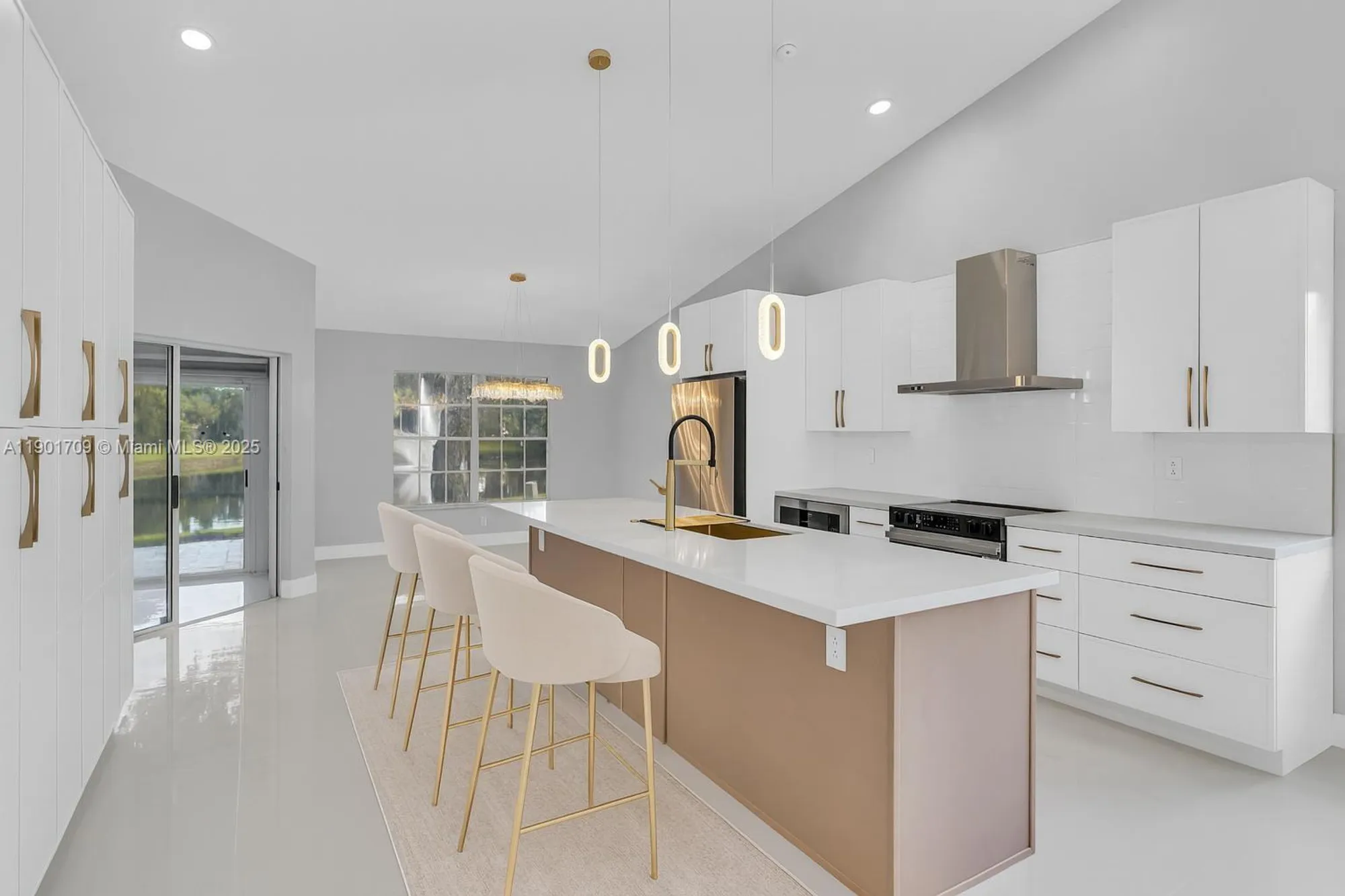 Property Slideshow image 2 of 58 | , Delray Beach, FL, 33446