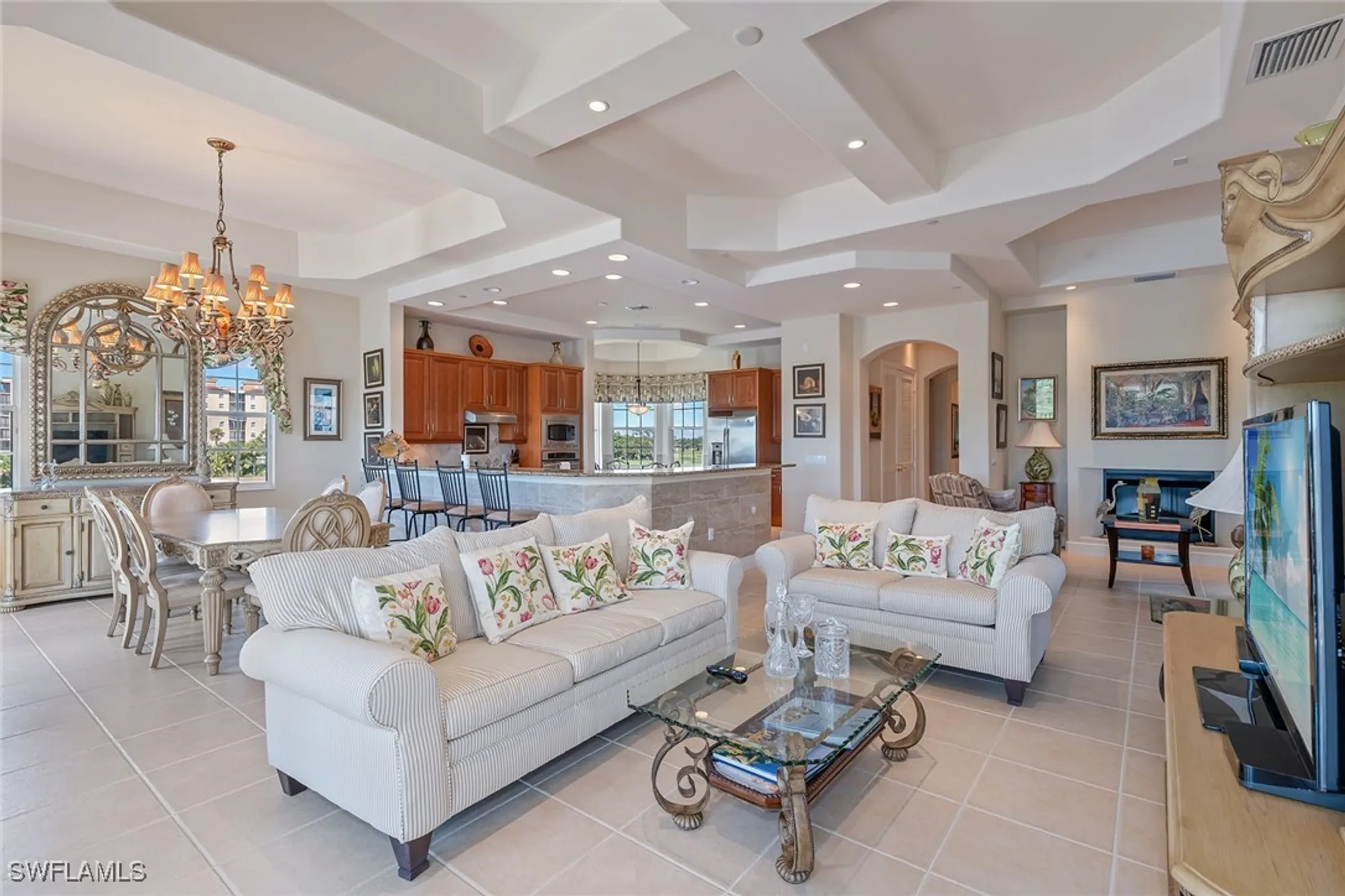 Property Slideshow image 7 of 34 | 550 avellino isles cir 12302, Naples, FL, 34119