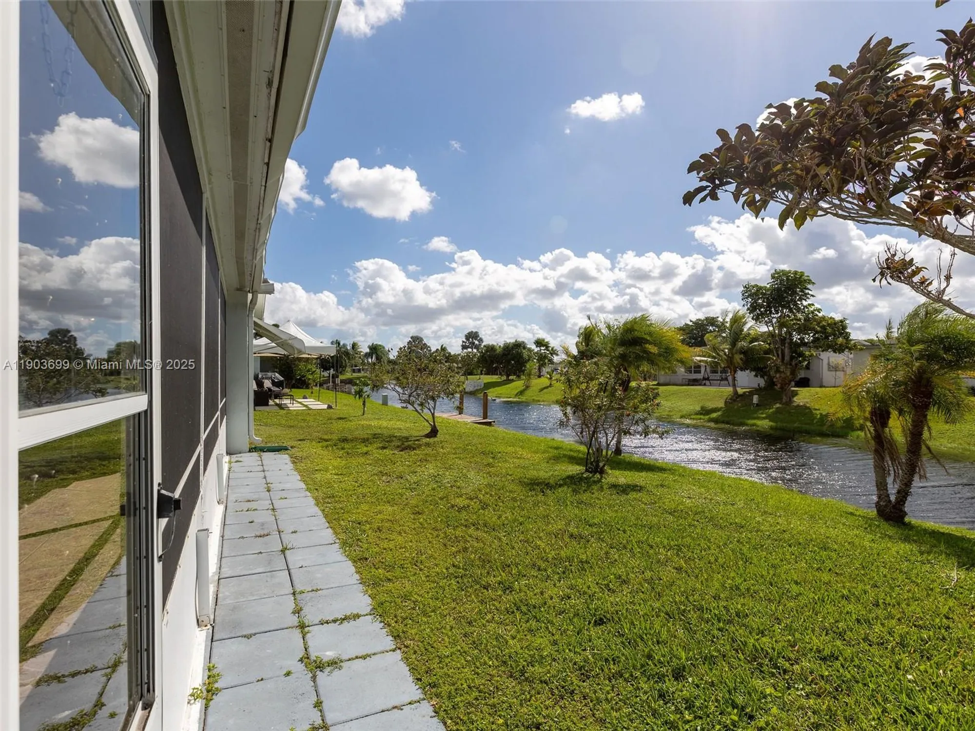 Property Slideshow image 24 of 57 | 6920 nw 16th st, Margate, FL, 33063