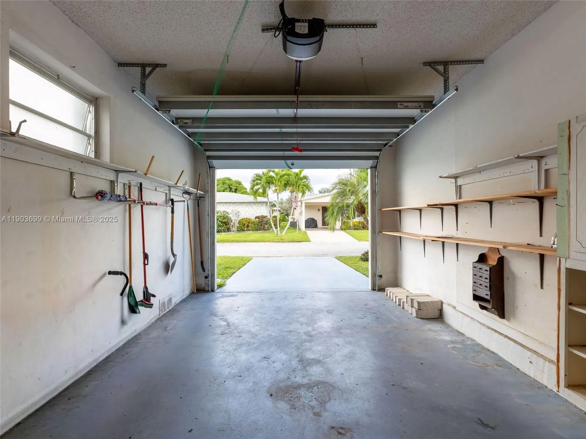 Property Slideshow image 22 of 57 | 6920 nw 16th st, Margate, FL, 33063