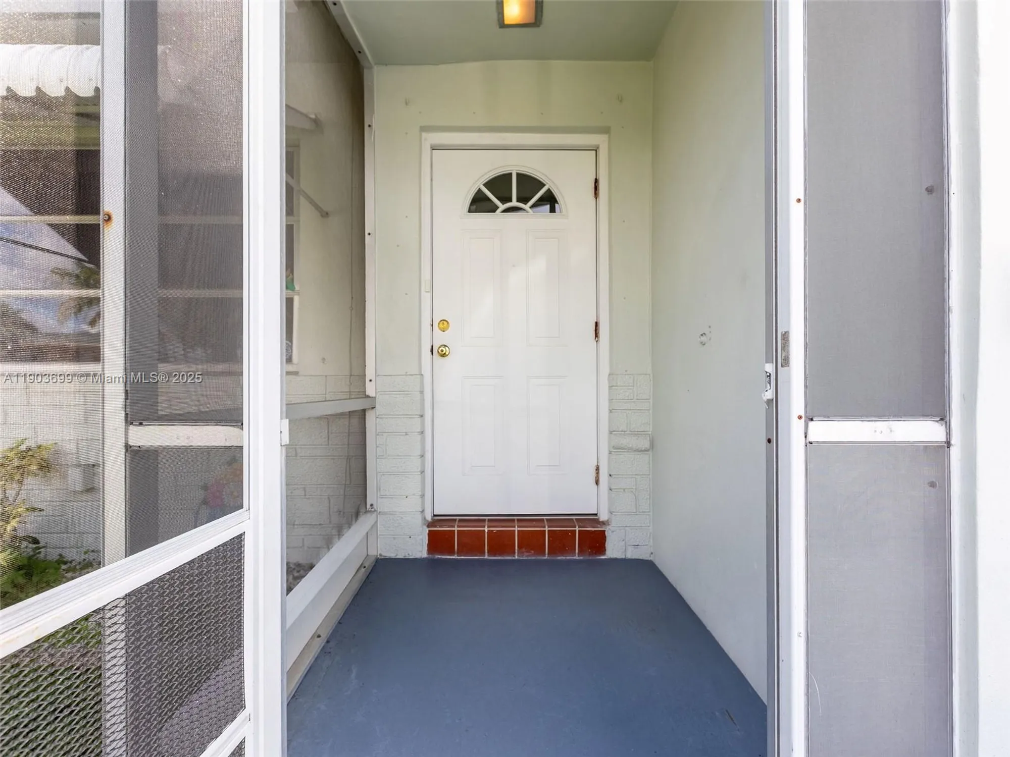 Property Slideshow image 4 of 57 | 6920 nw 16th st, Margate, FL, 33063