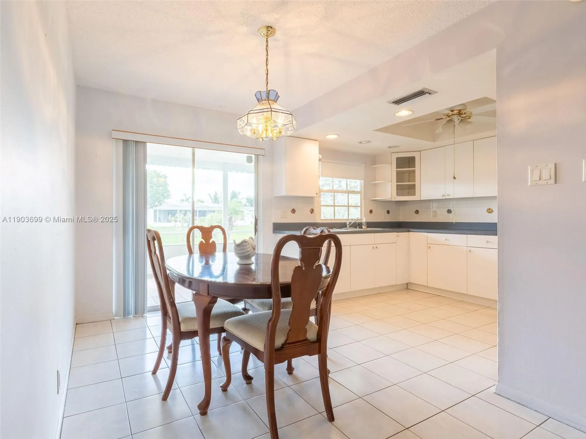 Property Slideshow image 7 of 57 | 6920 nw 16th st, Margate, FL, 33063