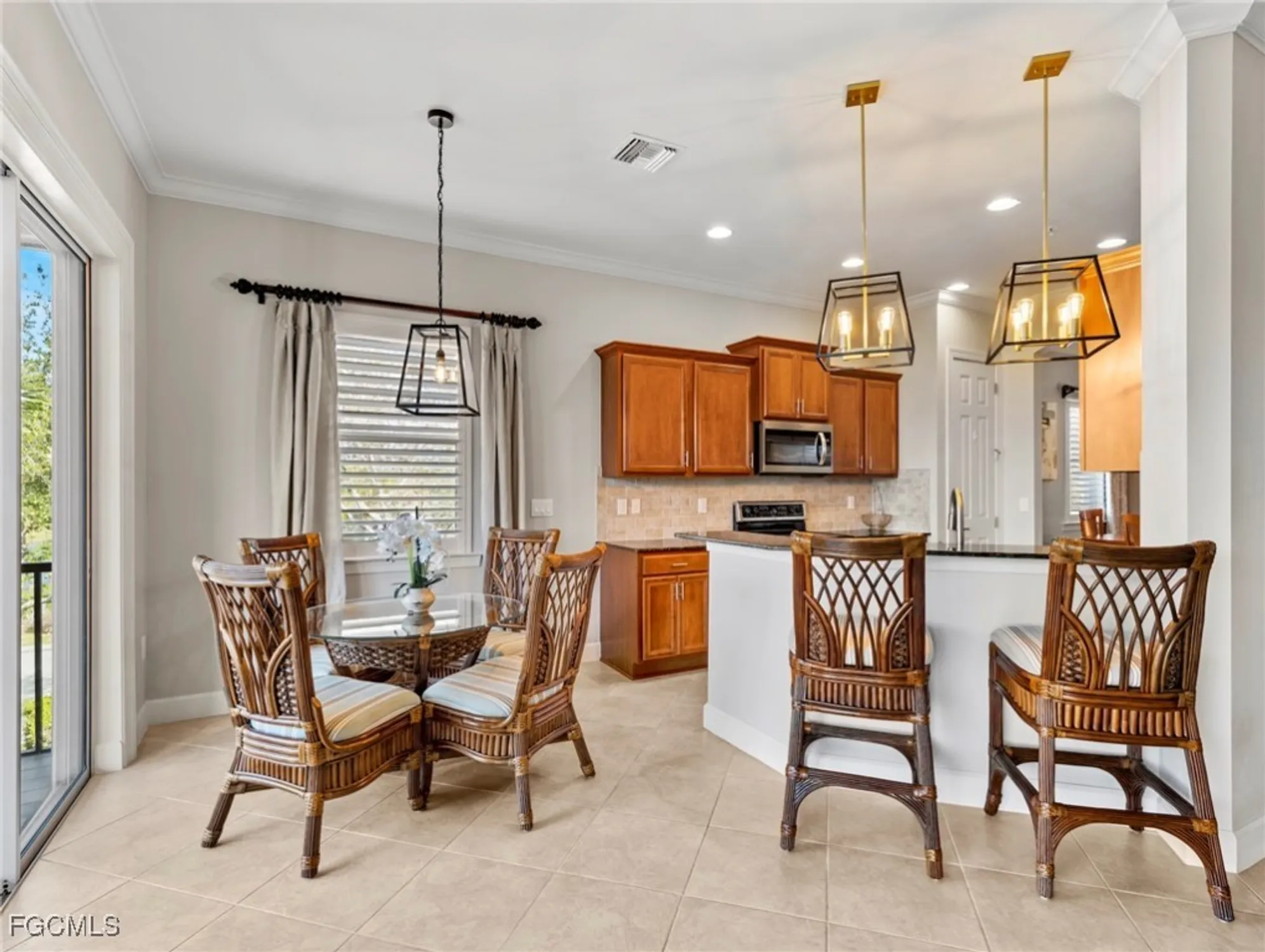 Property Slideshow image 12 of 44 | 12894 new market st 202, Fort Myers, FL, 33913