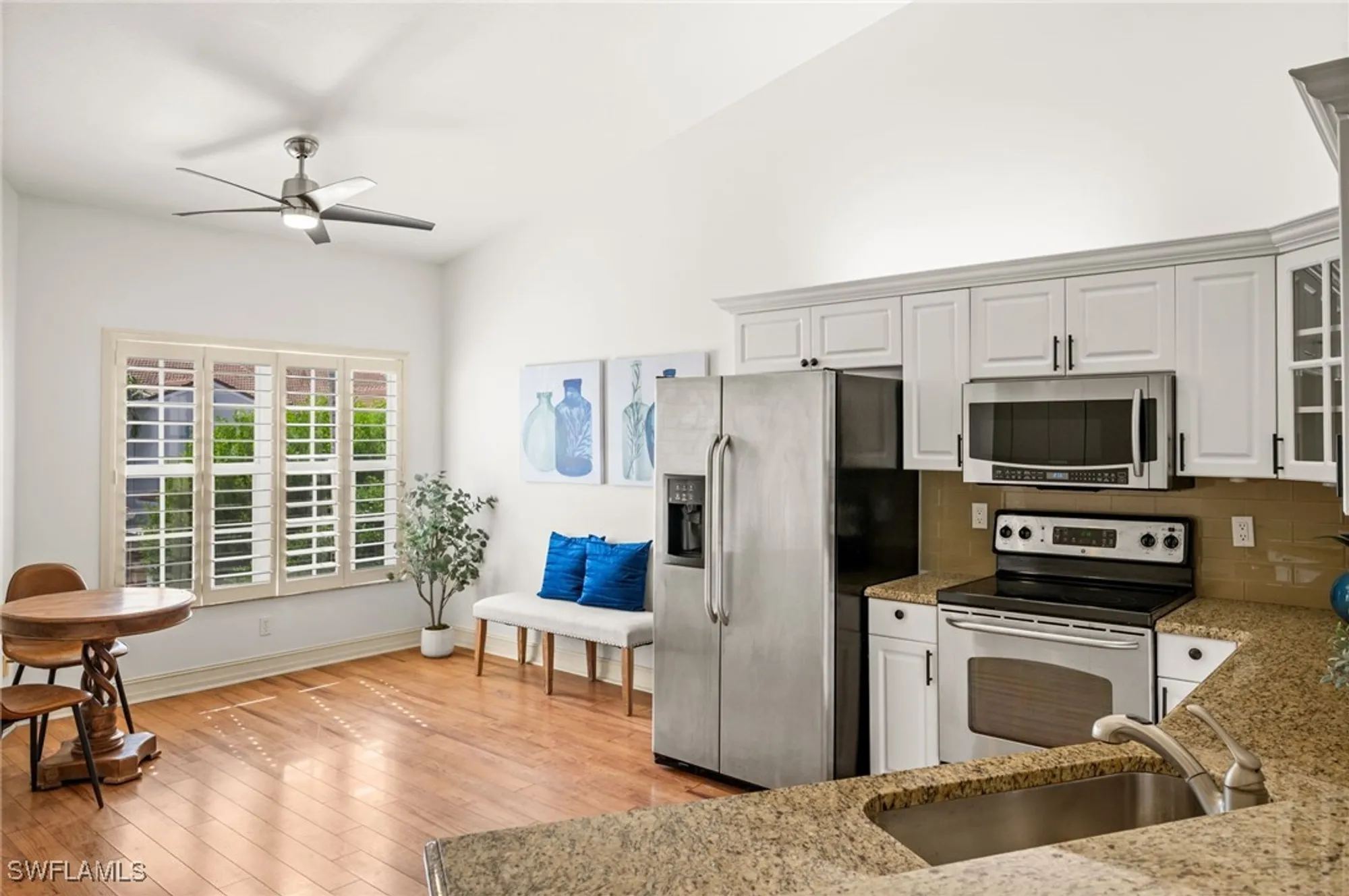 Property Slideshow image 21 of 34 | 8370 excalibur cir j4, Naples, FL, 34108