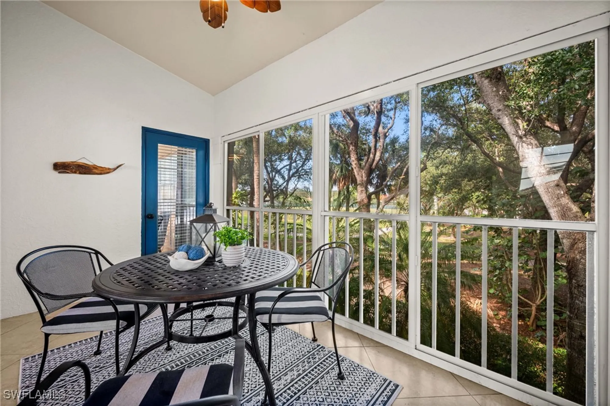 Property Slideshow image 22 of 34 | 8370 excalibur cir j4, Naples, FL, 34108