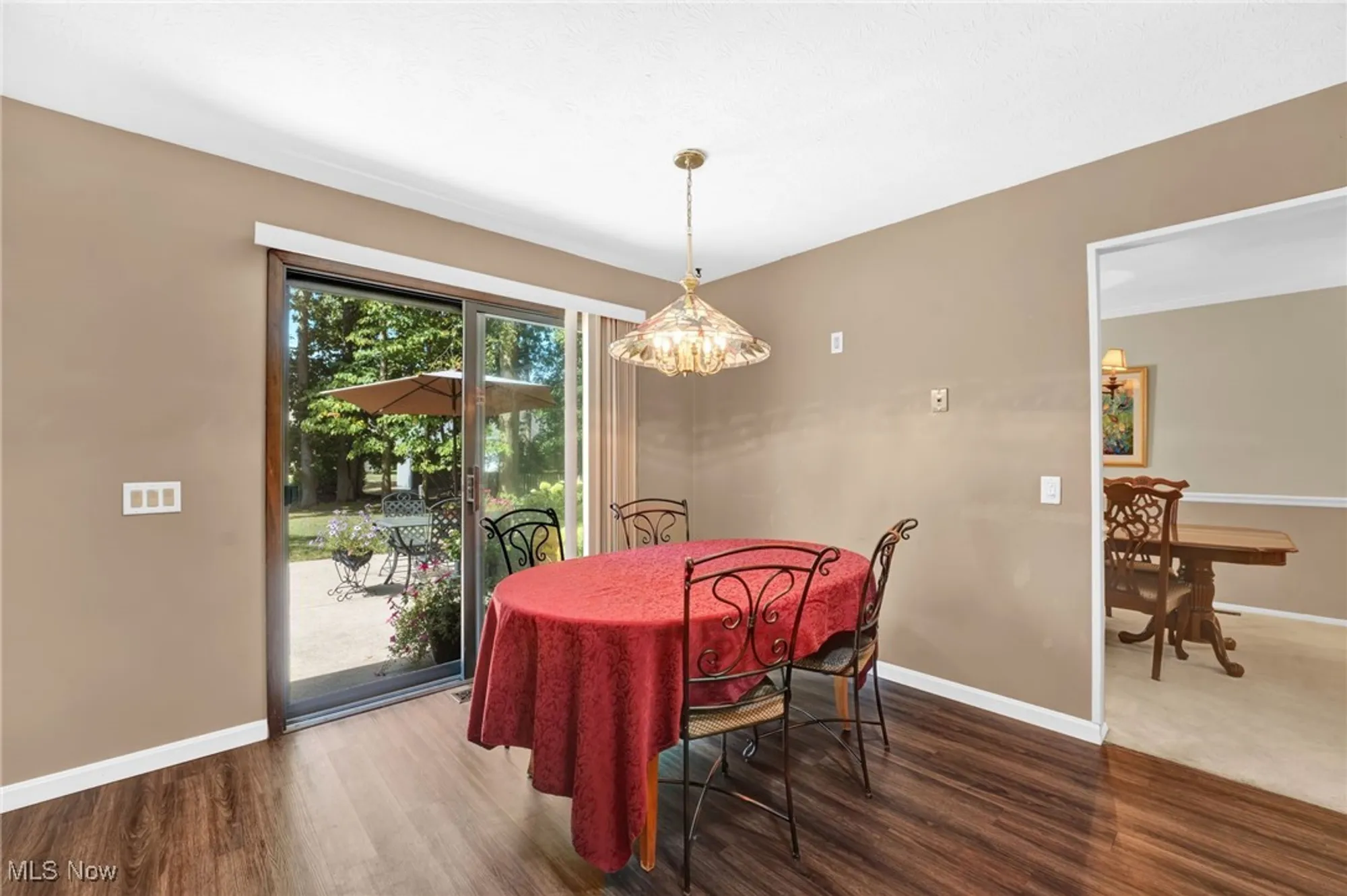 Property Slideshow image 12 of 37 | 8746 barton dr, Strongsville, OH, 44149