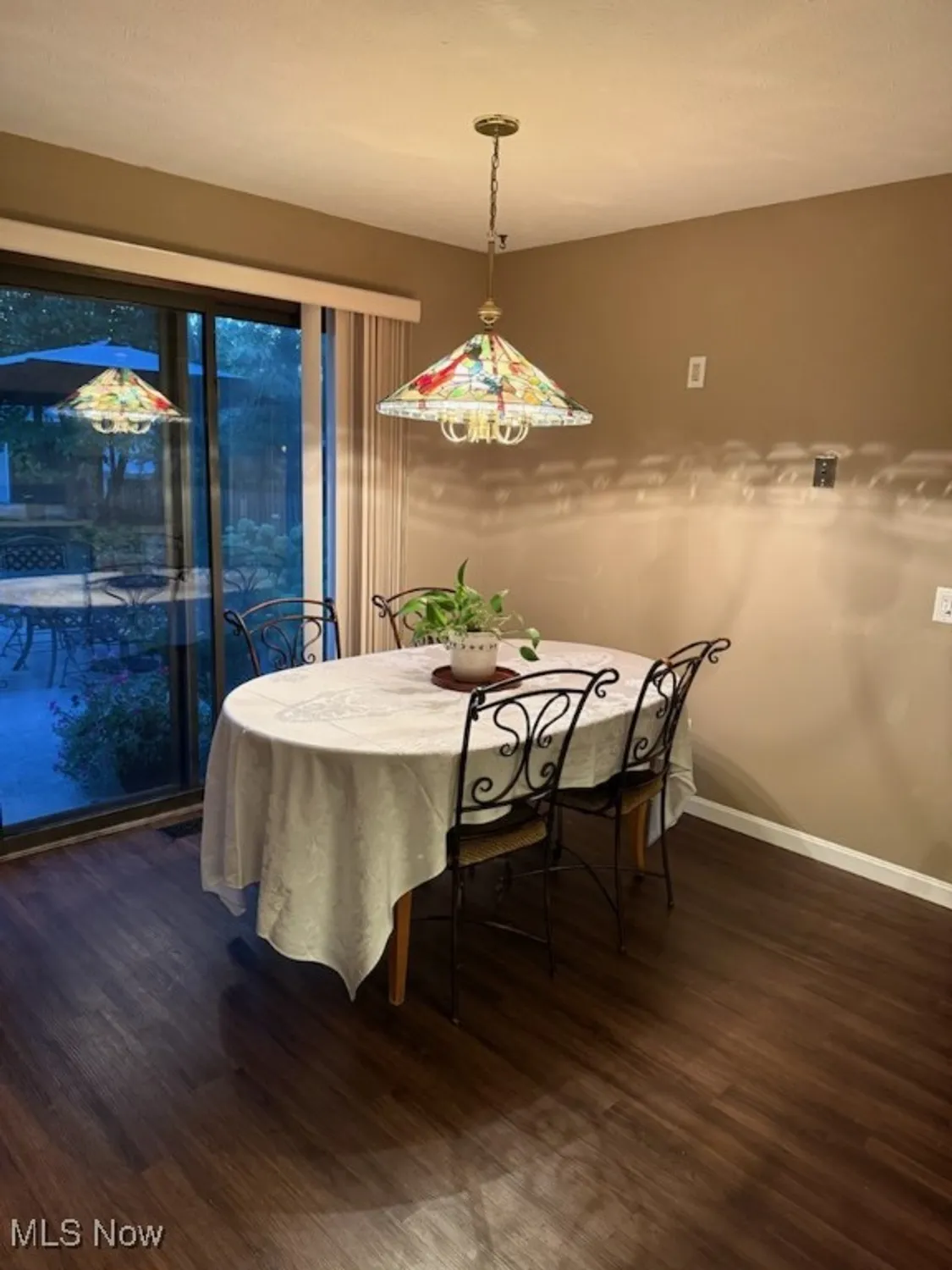 Property Slideshow image 36 of 37 | 8746 barton dr, Strongsville, OH, 44149