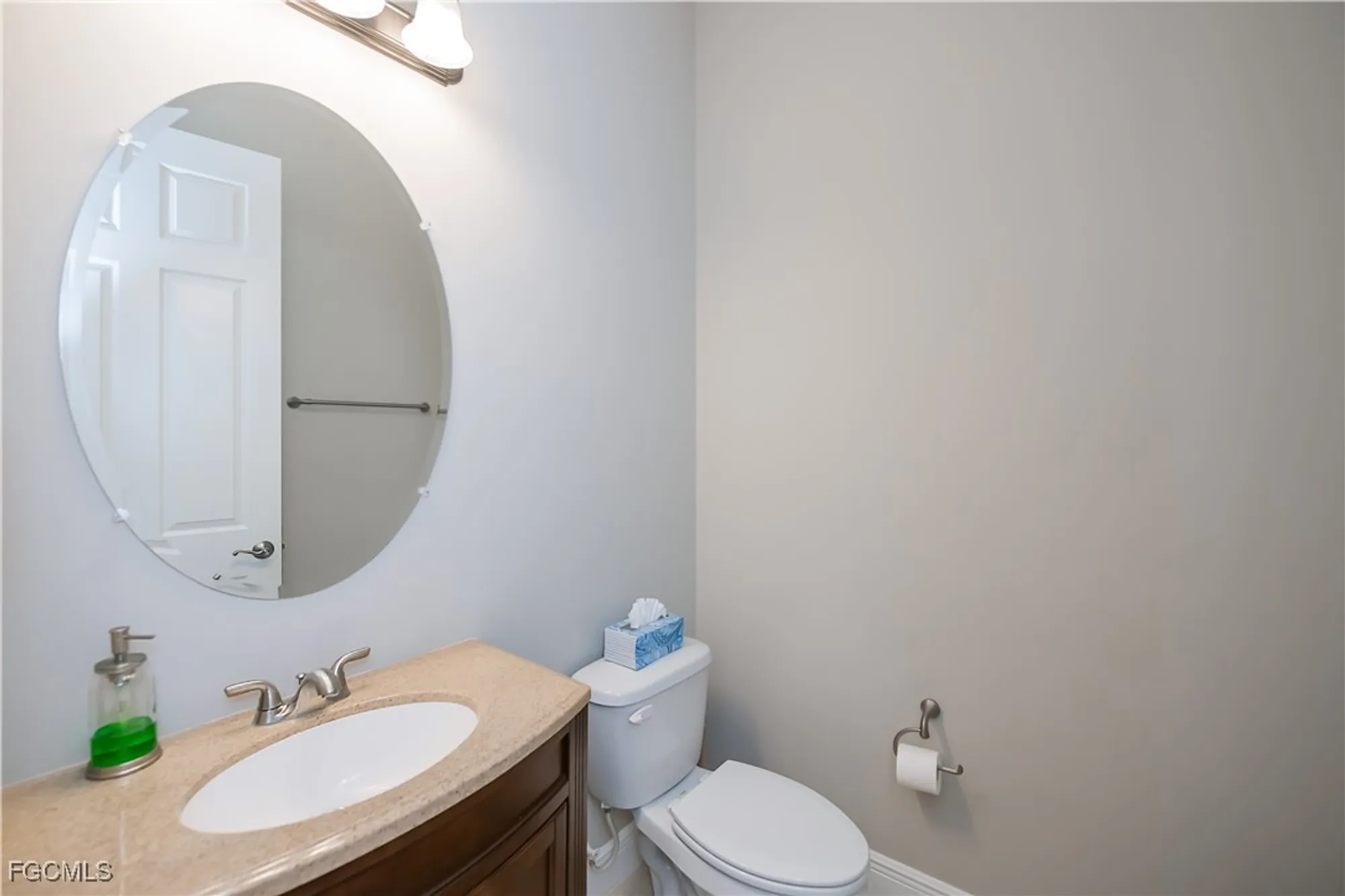 Property Slideshow image 17 of 50 | 11618 giulia dr, Fort Myers, FL, 33913