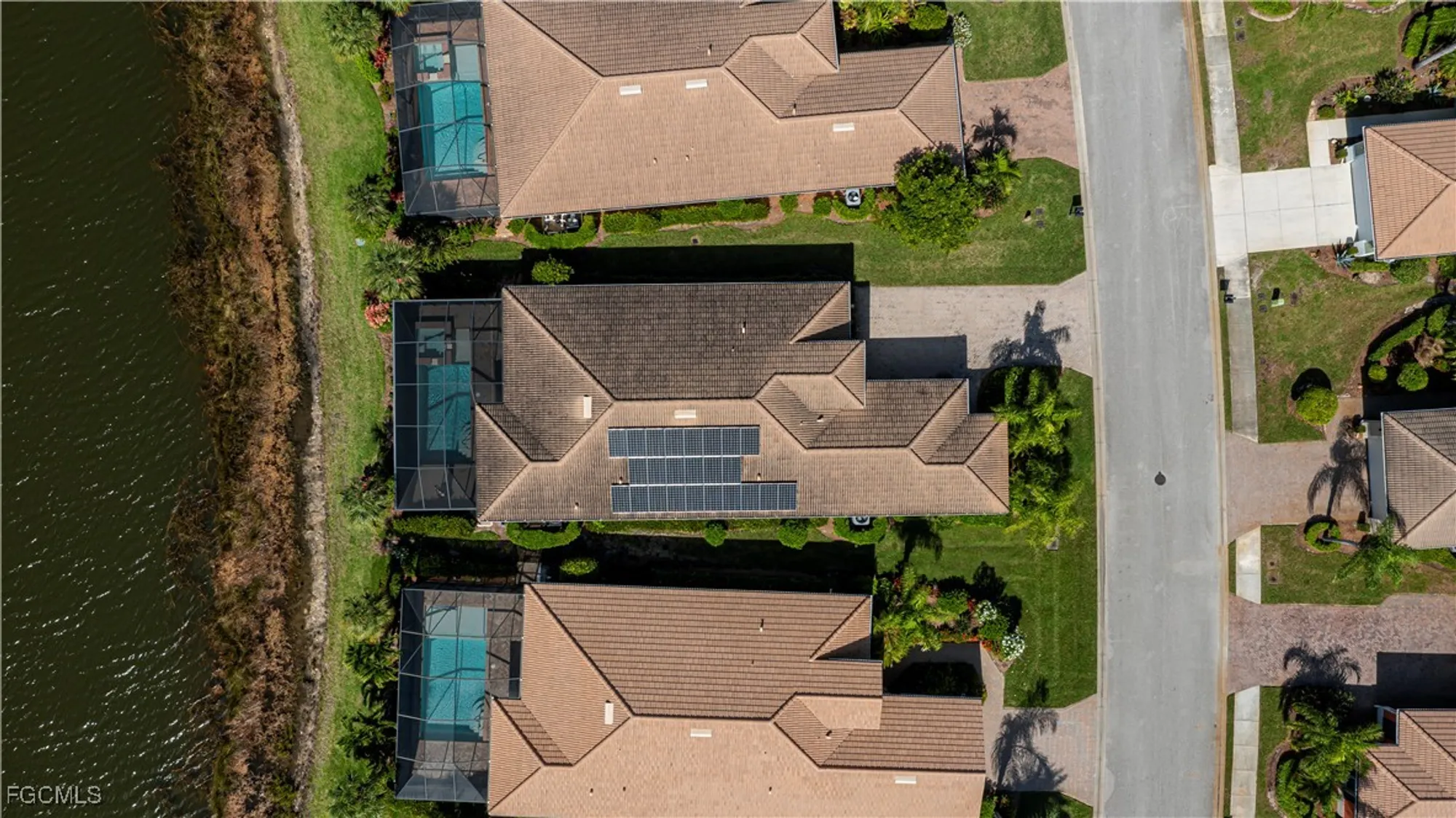 Property Slideshow image 4 of 50 | 11618 giulia dr, Fort Myers, FL, 33913