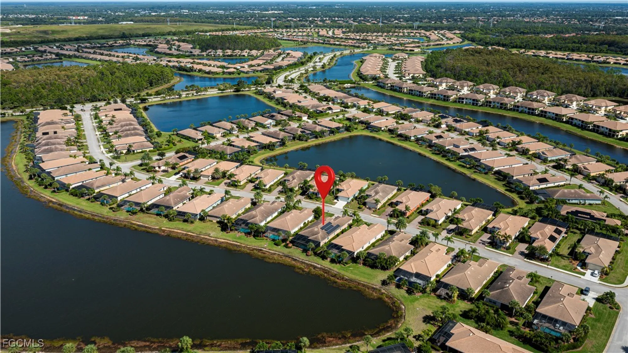 Property Slideshow image 5 of 50 | 11618 giulia dr, Fort Myers, FL, 33913