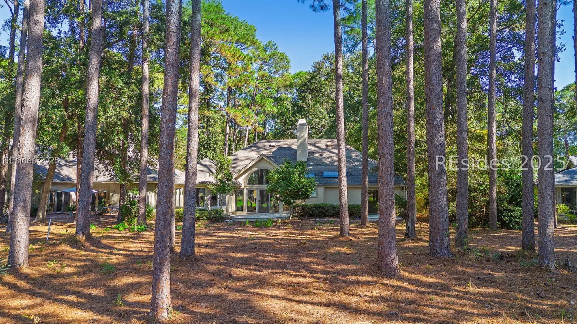 Property Slideshow image 16 of 58 | 34 golden hind dr, Hilton Head Island, SC, 29926