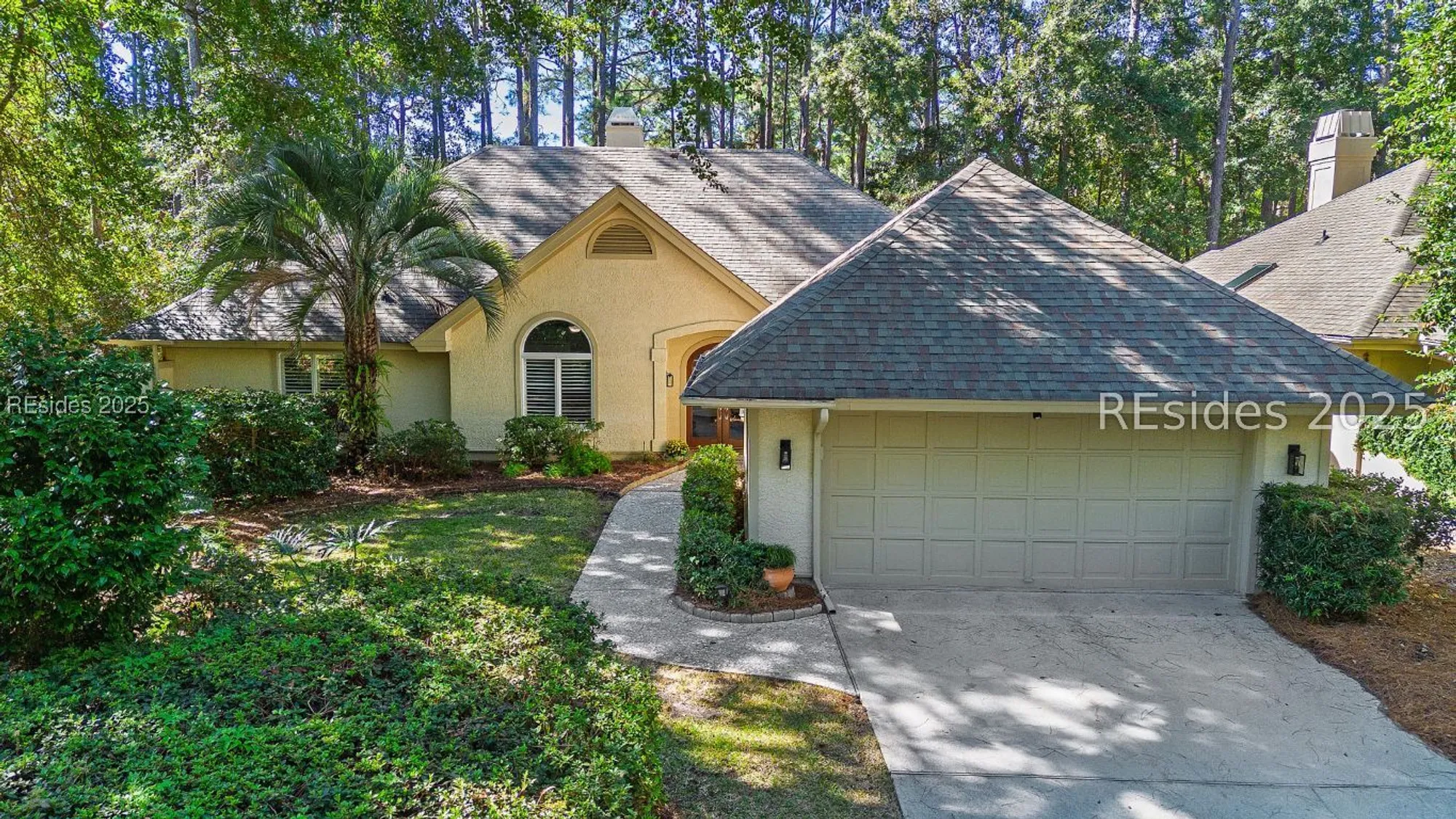Property Slideshow image 12 of 58 | 34 golden hind dr, Hilton Head Island, SC, 29926