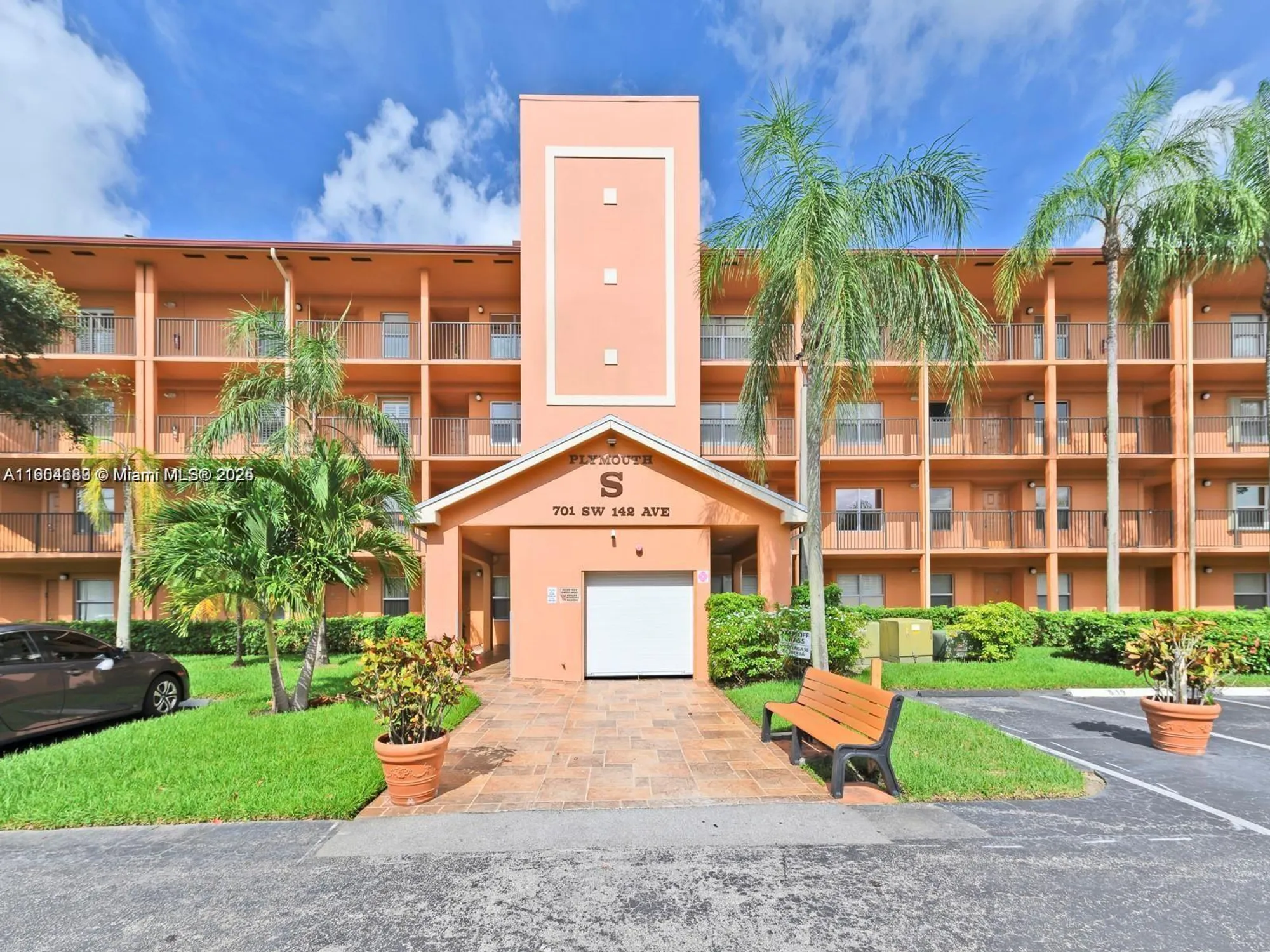 Property Slideshow image 15 of 18 | 701 sw 142nd ave 208s, Pembroke Pines, FL, 33027
