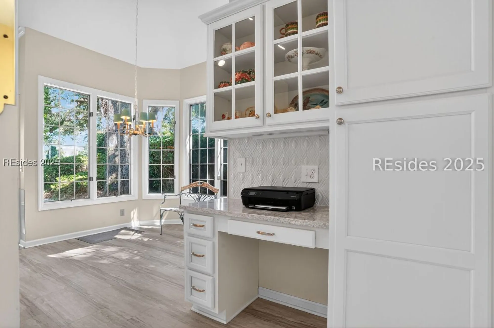 Property Slideshow image 17 of 44 | 10 glenmoor pl, Hilton Head Island, SC, 29926