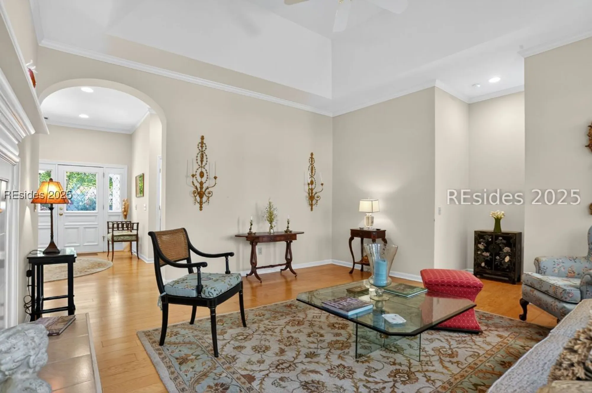 Property Slideshow image 10 of 44 | 10 glenmoor pl, Hilton Head Island, SC, 29926