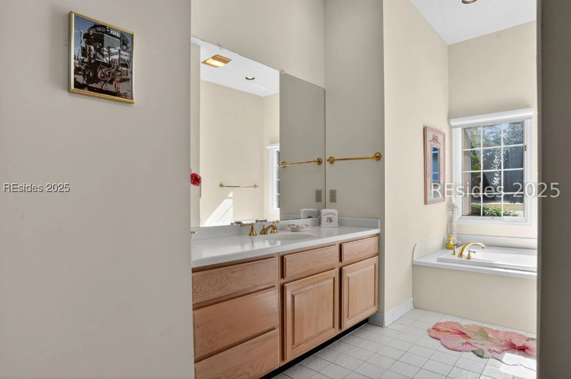 Property Slideshow image 23 of 44 | 10 glenmoor pl, Hilton Head Island, SC, 29926