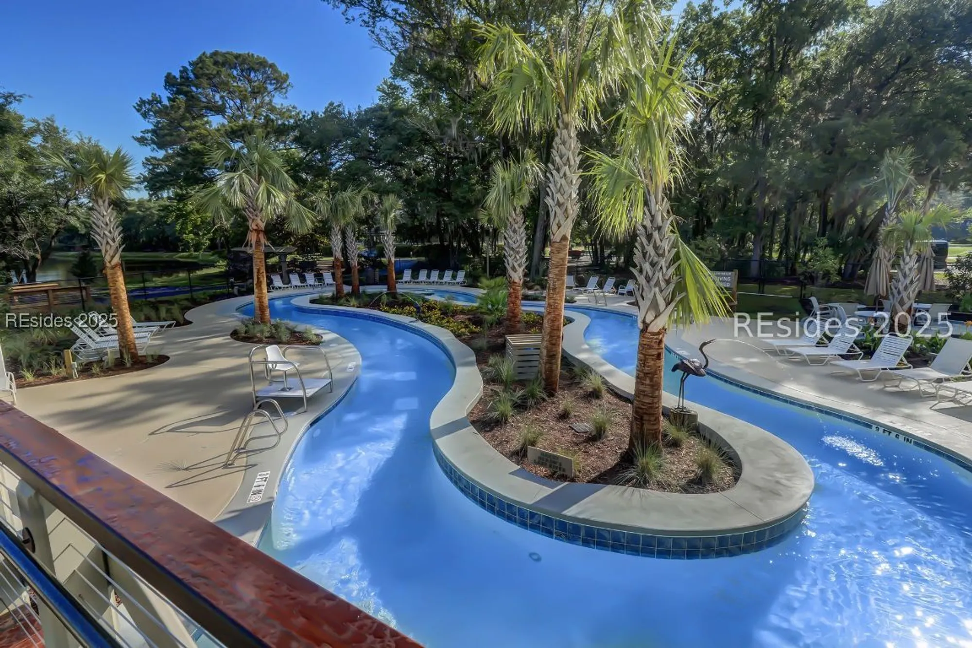 Property Slideshow image 33 of 44 | 10 glenmoor pl, Hilton Head Island, SC, 29926