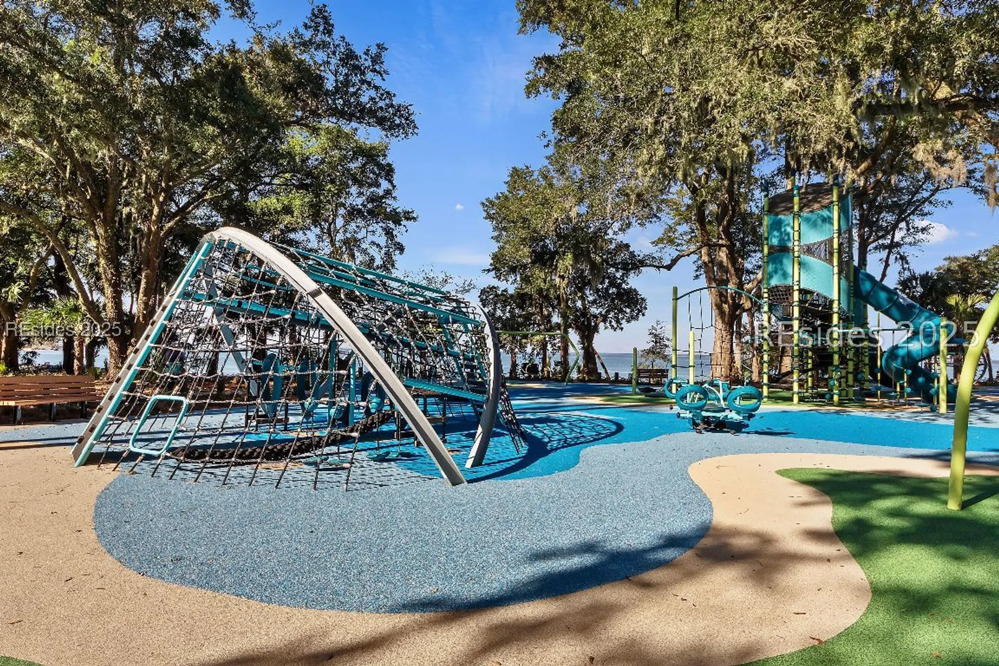 Property Slideshow image 41 of 44 | 10 glenmoor pl, Hilton Head Island, SC, 29926