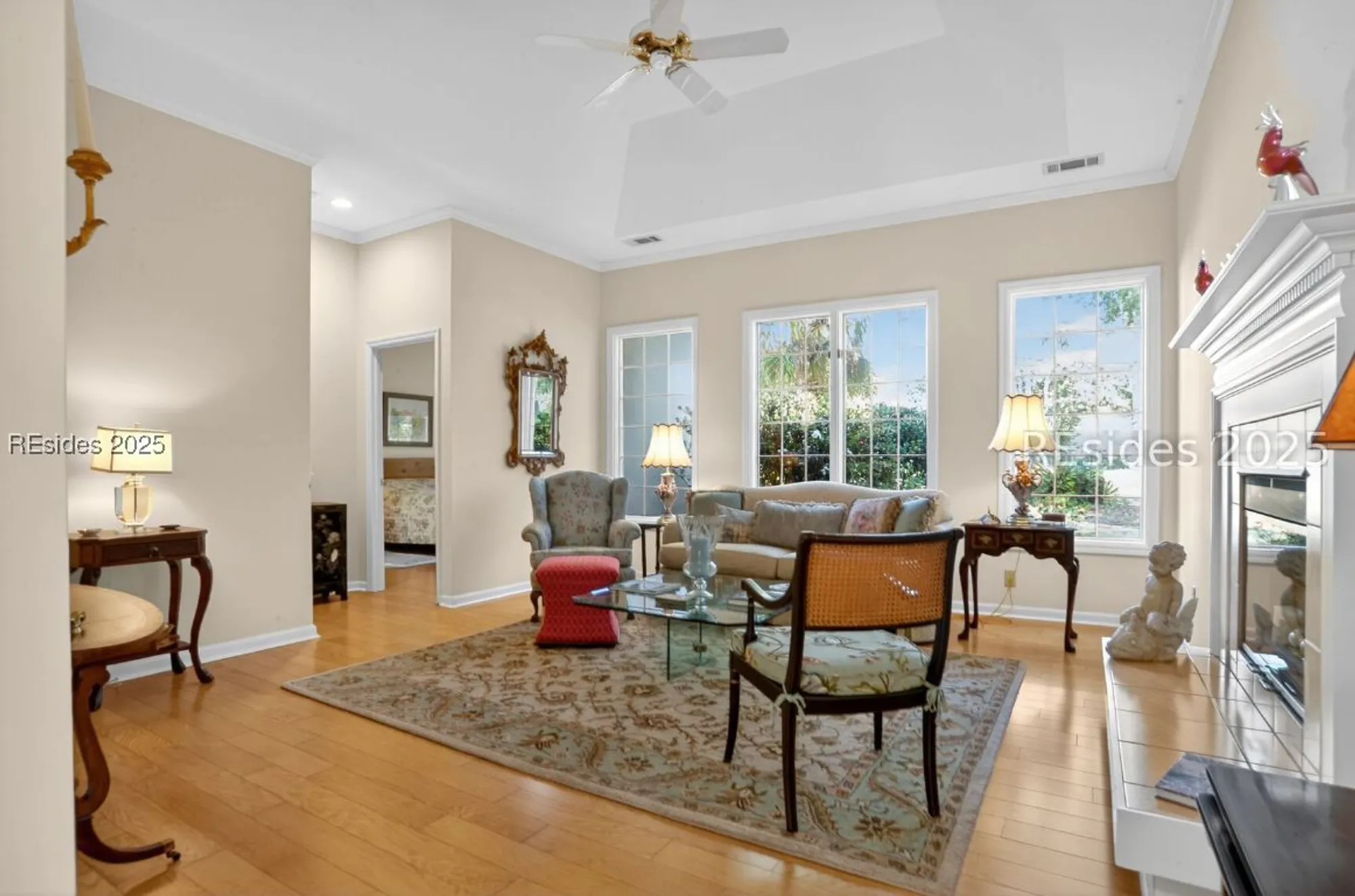 Property Slideshow image 8 of 44 | 10 glenmoor pl, Hilton Head Island, SC, 29926