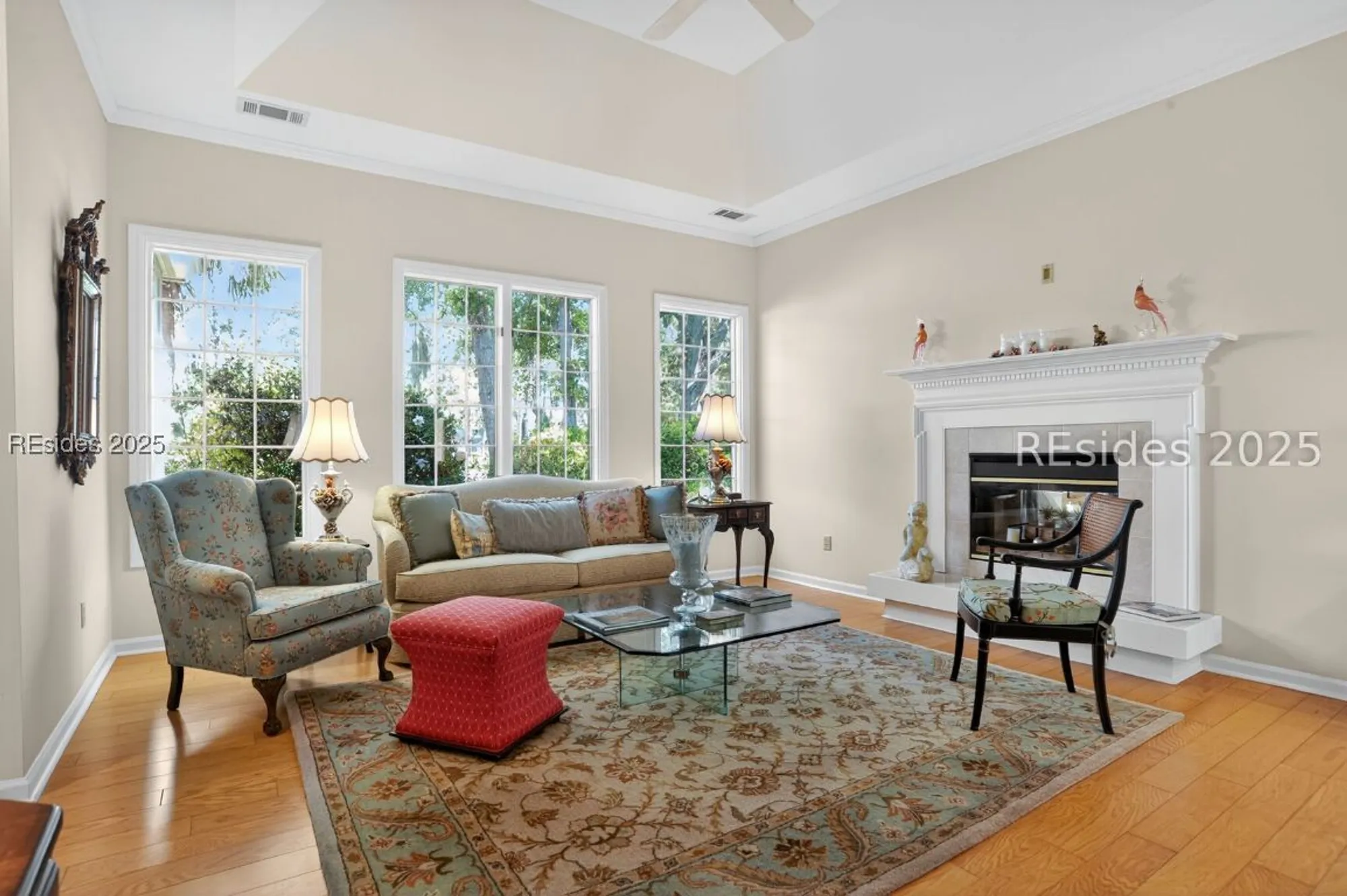 Property Slideshow image 9 of 44 | 10 glenmoor pl, Hilton Head Island, SC, 29926